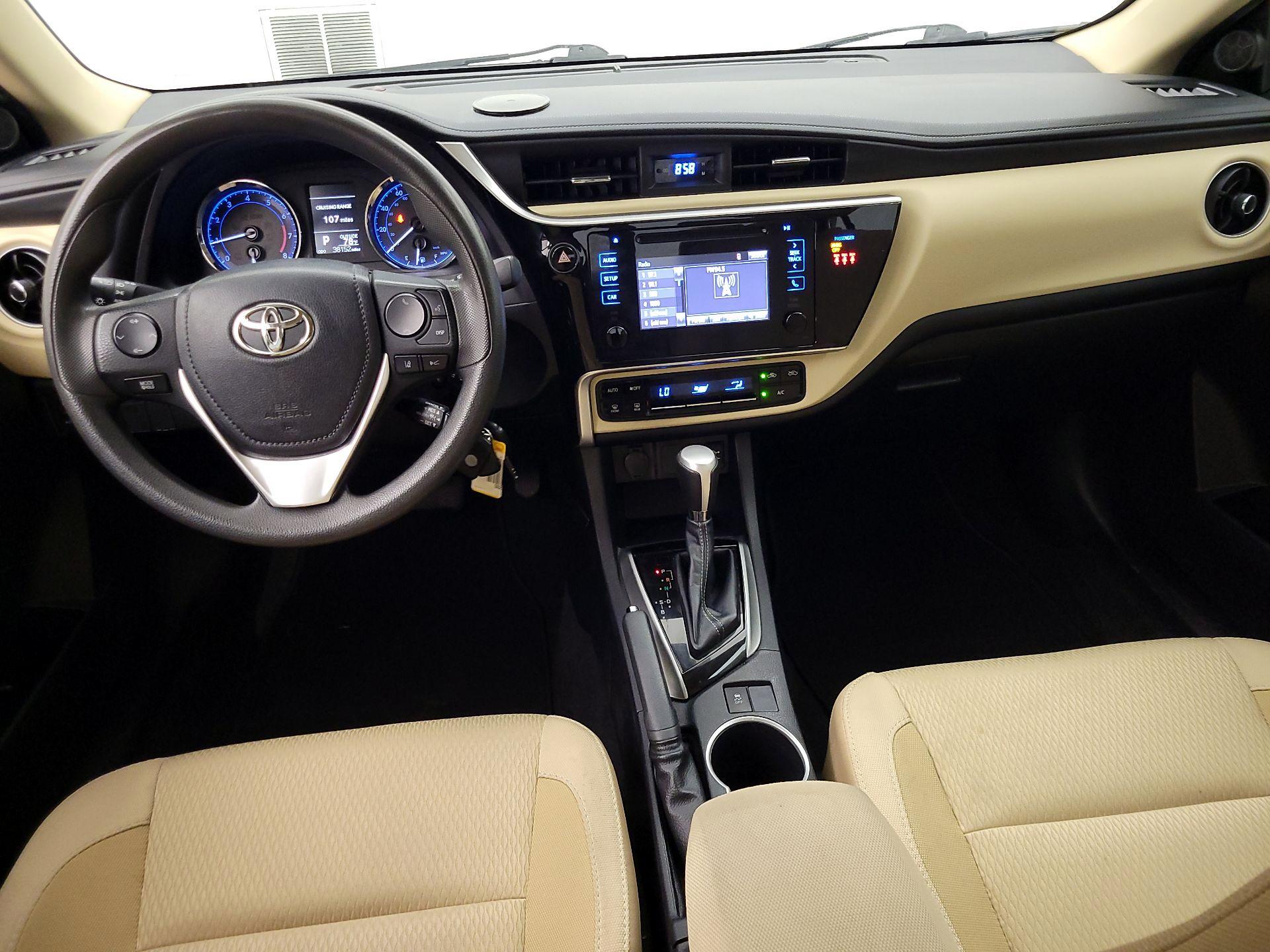 Thumbnail: 2018 Toyota Corolla - 9