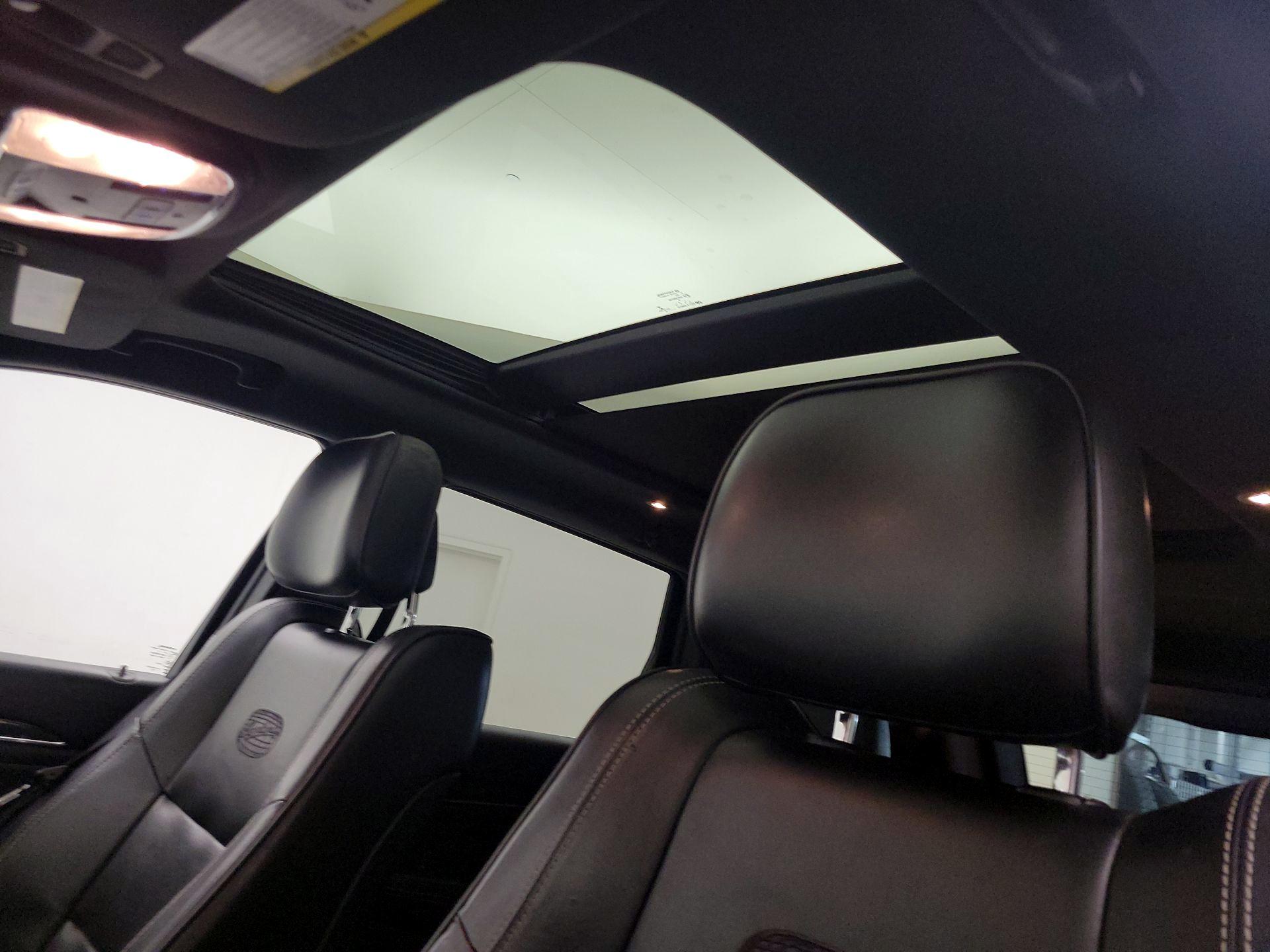 Thumbnail: 2016 Jeep Grand Cherokee - 20