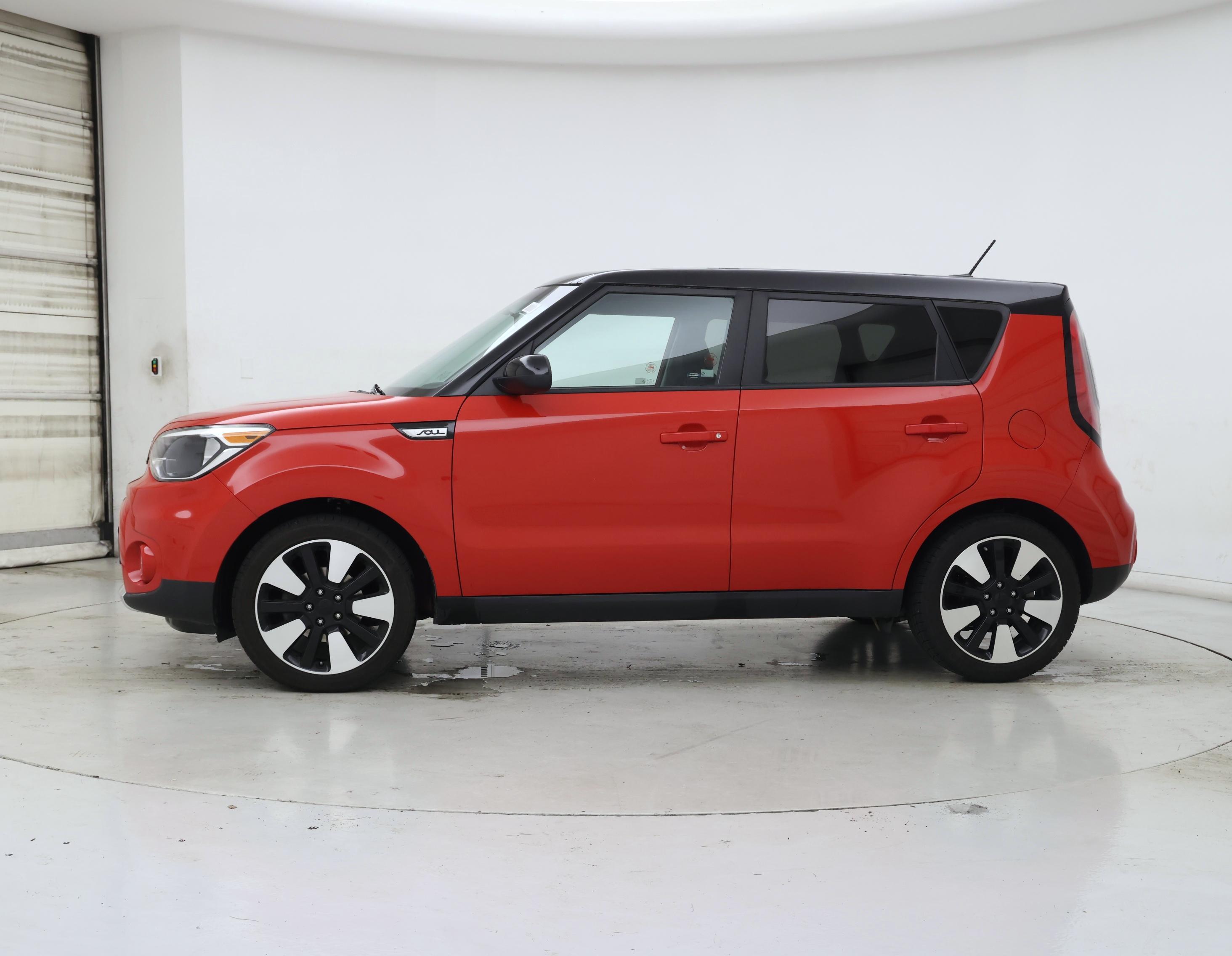 Thumbnail: 2018 Kia Soul - 3