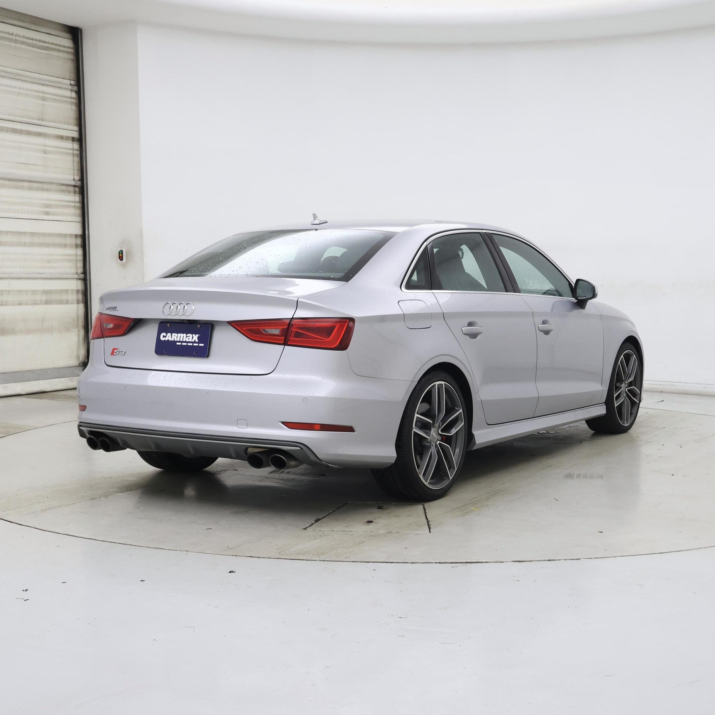 Thumbnail: 2016 Audi S3 - 8