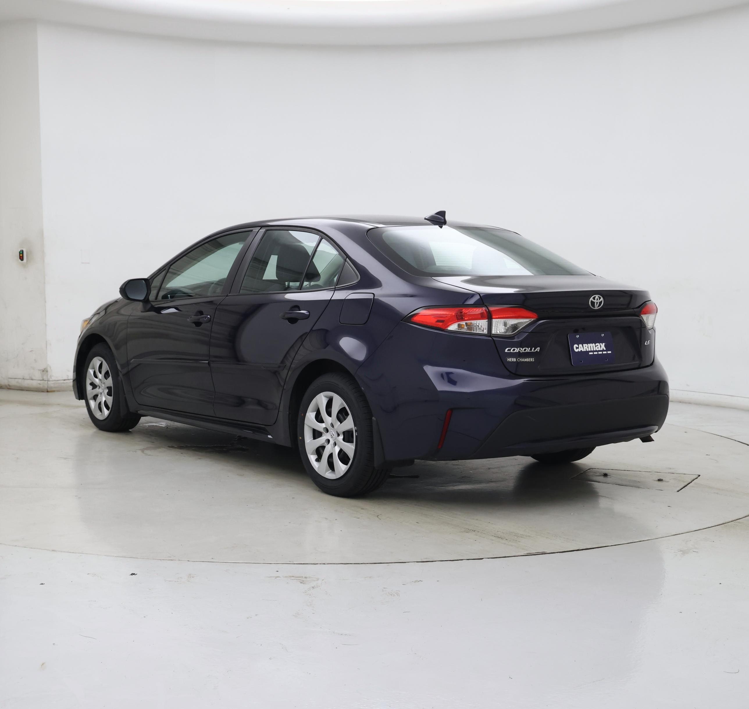 Thumbnail: 2021 Toyota Corolla - 2