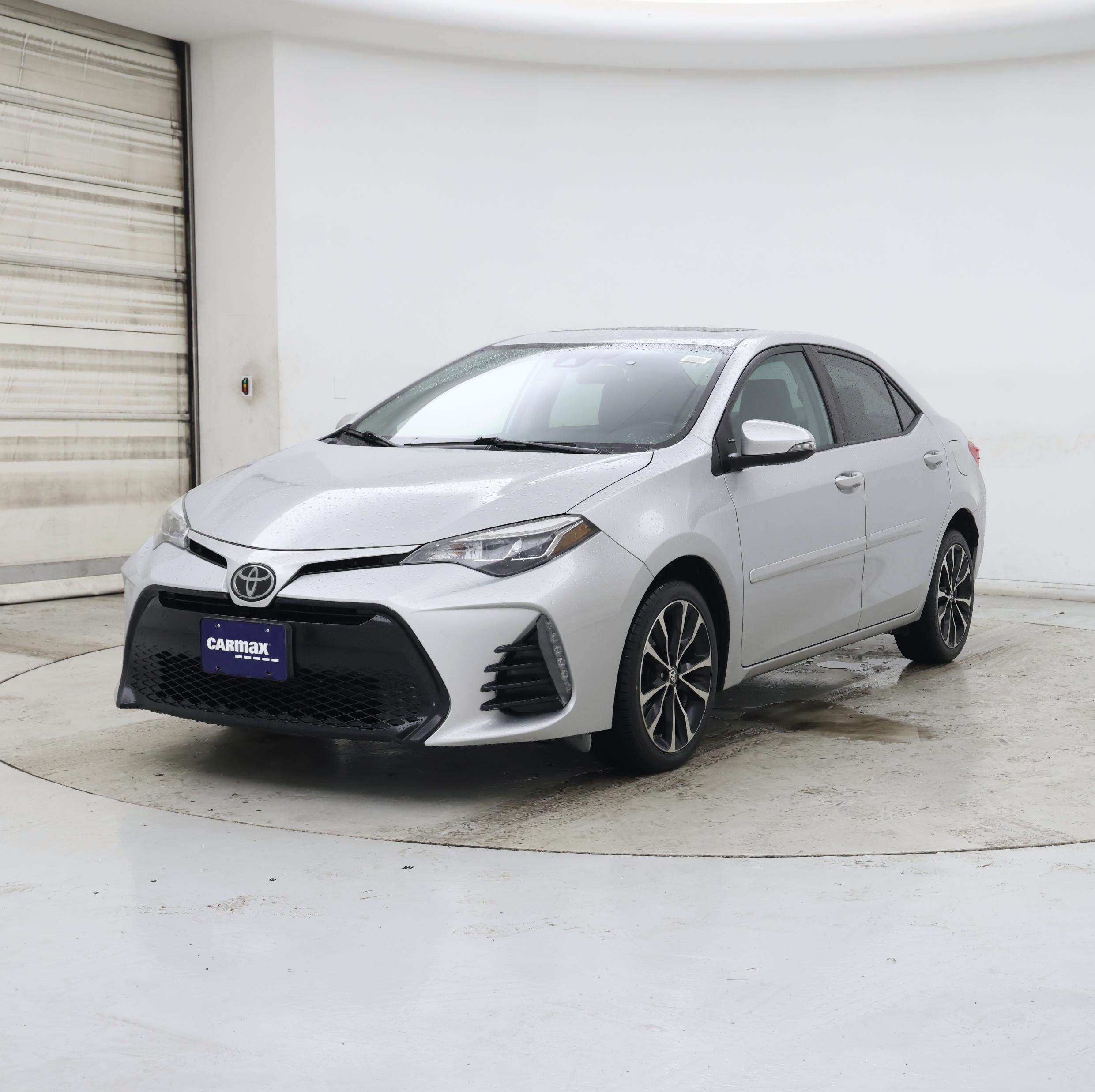 Thumbnail: 2017 Toyota Corolla - 4
