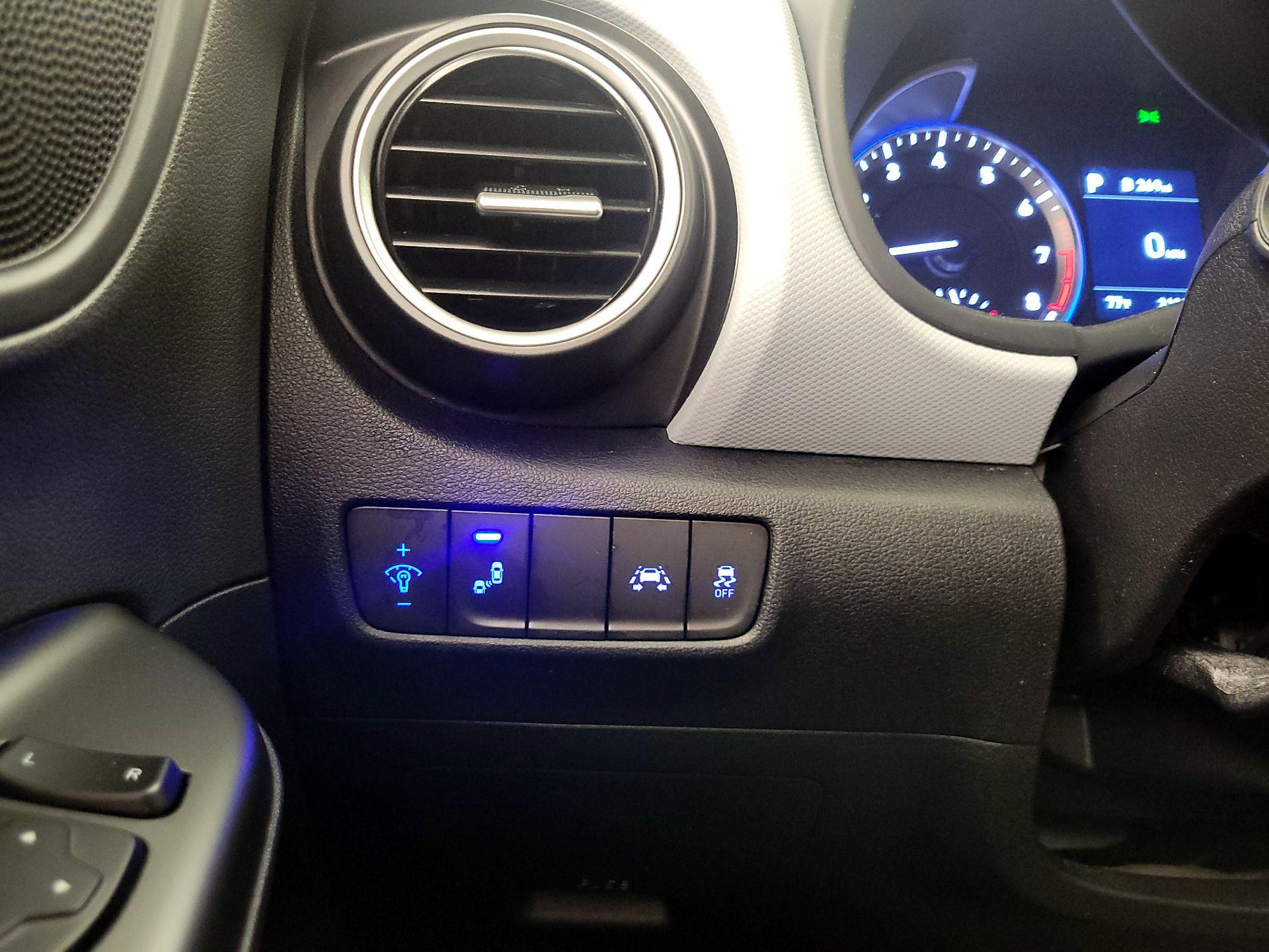 Thumbnail: 2019 Hyundai Kona - 13