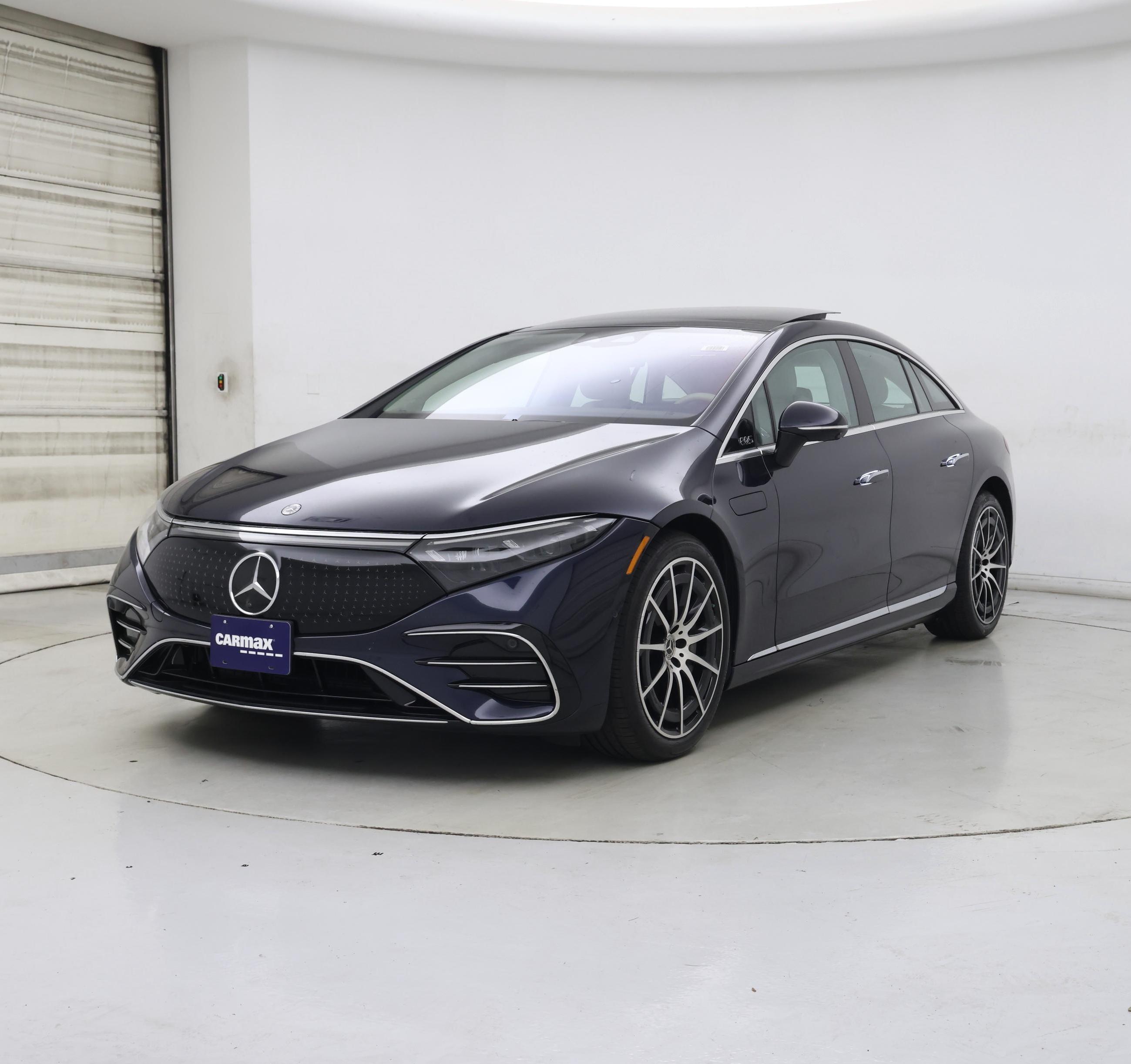 Thumbnail: 2022 Mercedes-Benz EQS - 4