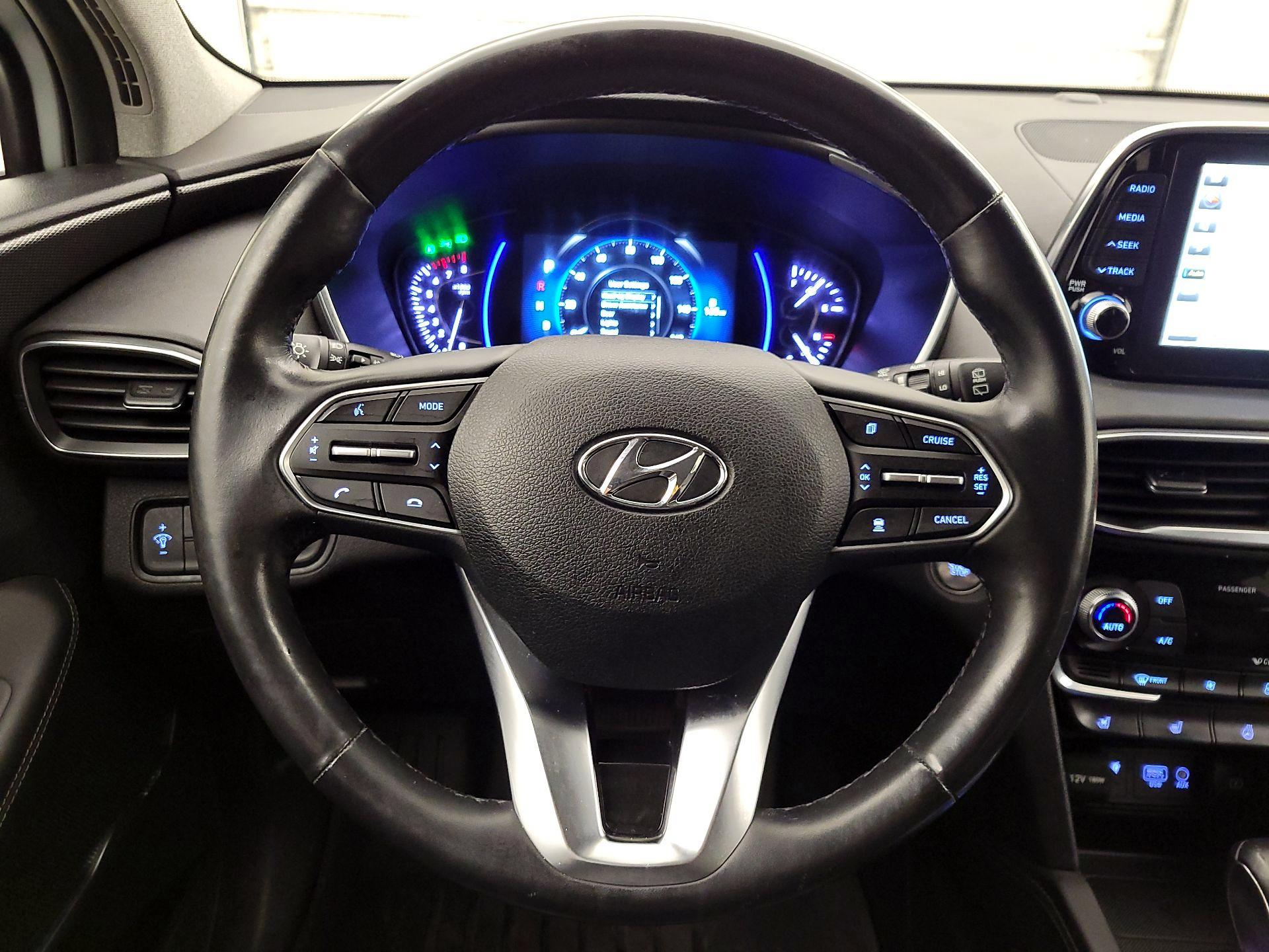 Thumbnail: 2019 Hyundai Santa Fe - 10