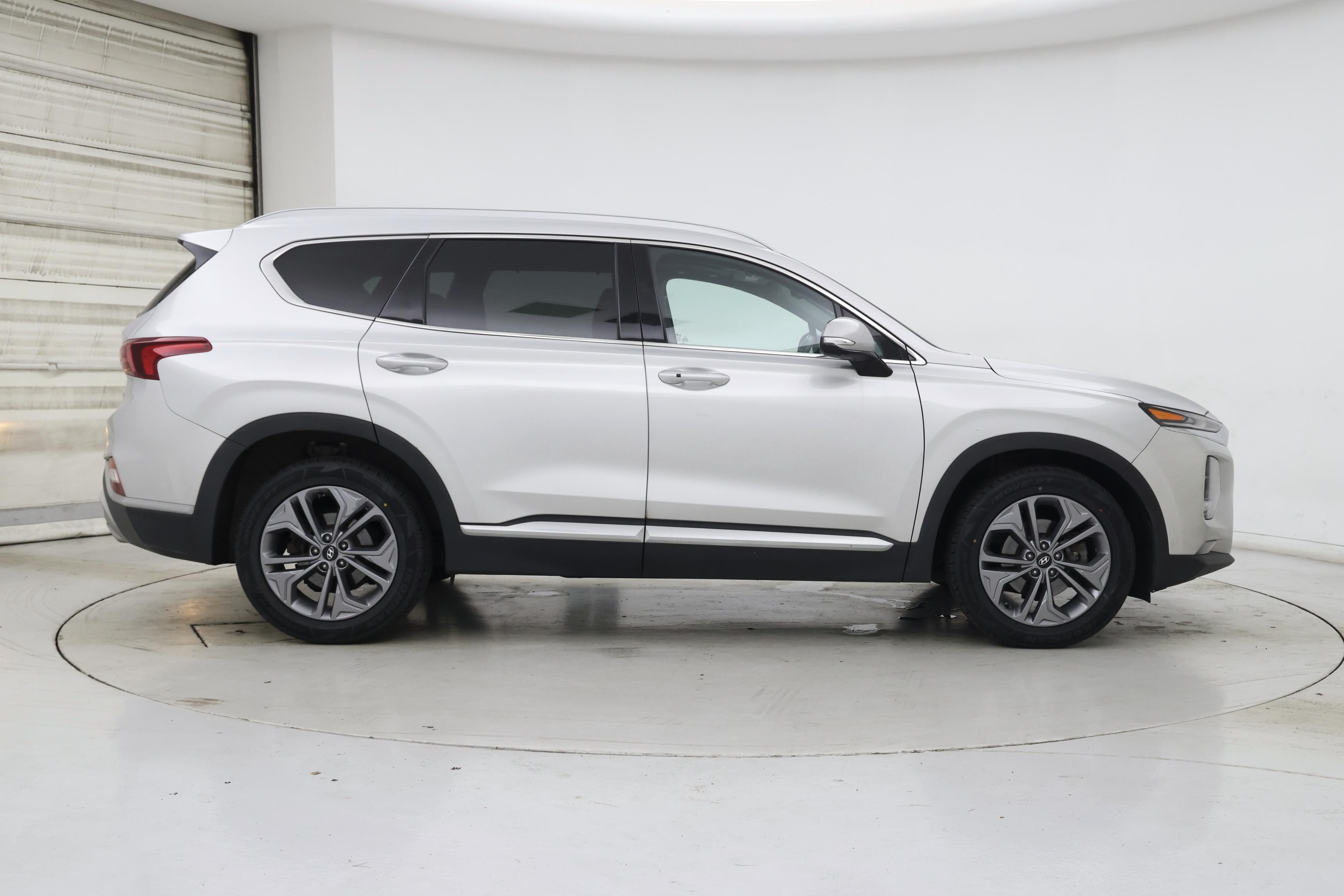 Thumbnail: 2019 Hyundai Santa Fe - 7