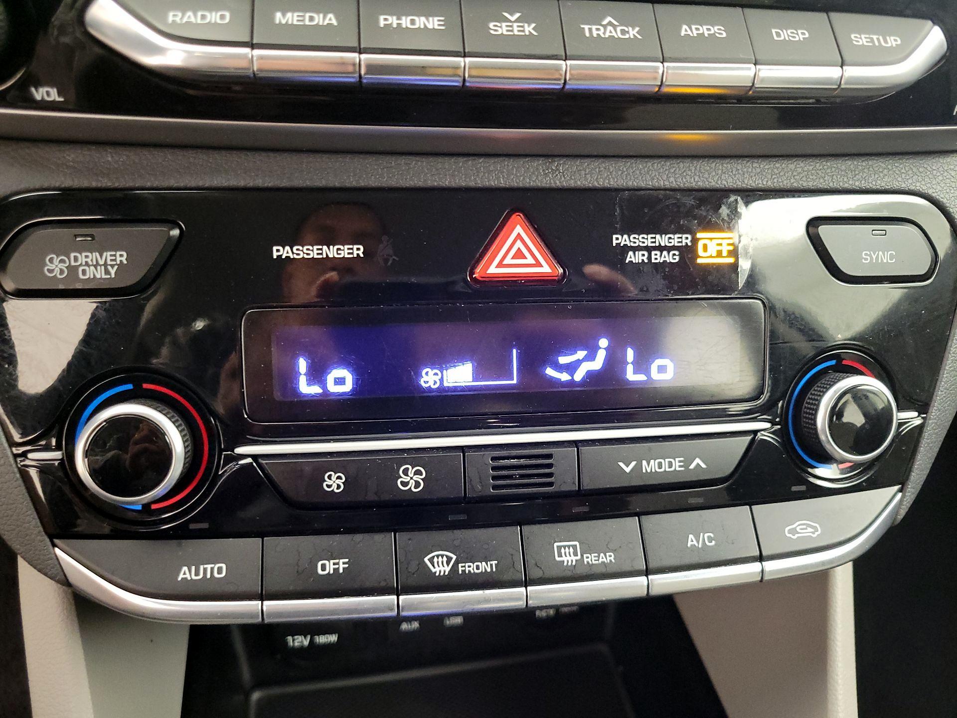 Thumbnail: 2018 Hyundai Ioniq - 16