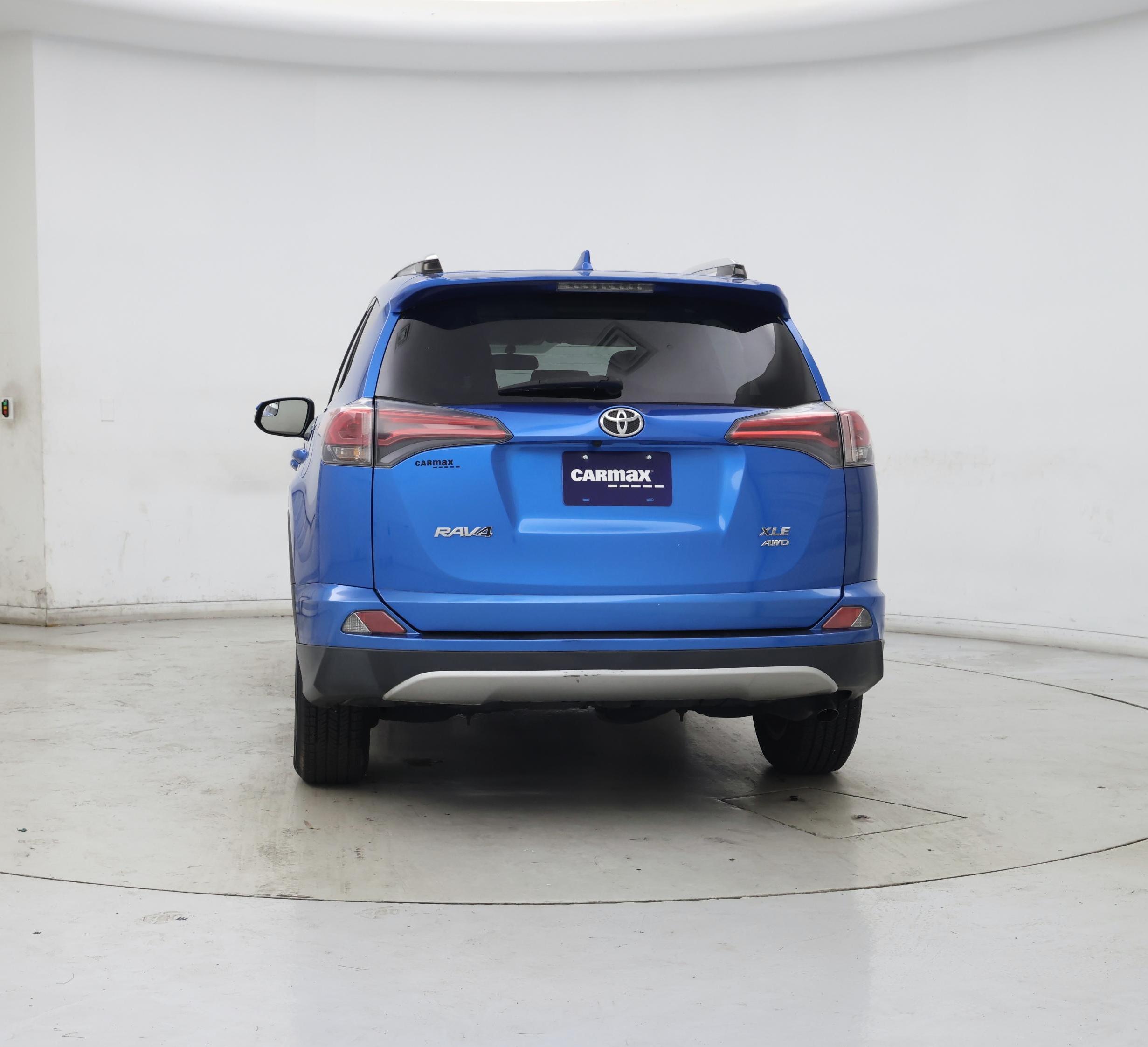 Thumbnail: 2016 Toyota RAV4 - 6