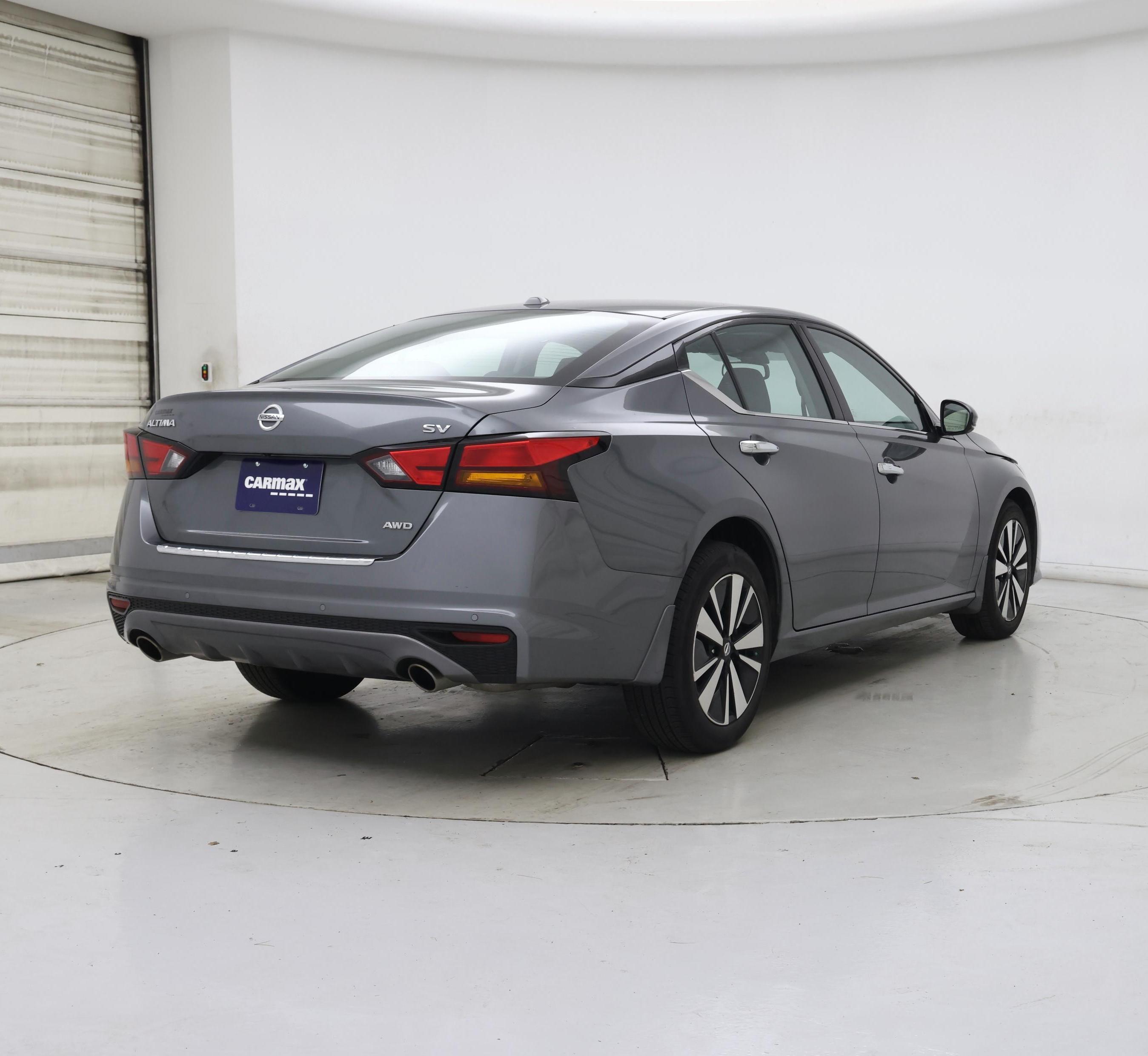 Thumbnail: 2020 Nissan Altima - 8