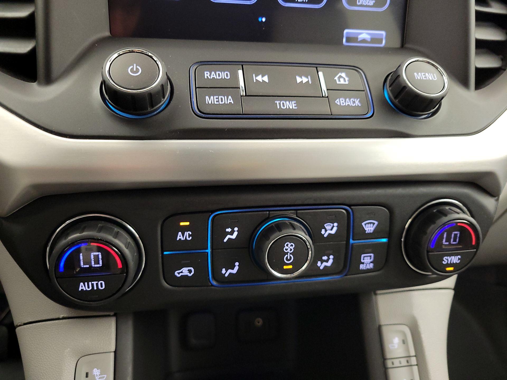 Thumbnail: 2017 GMC Acadia - 16