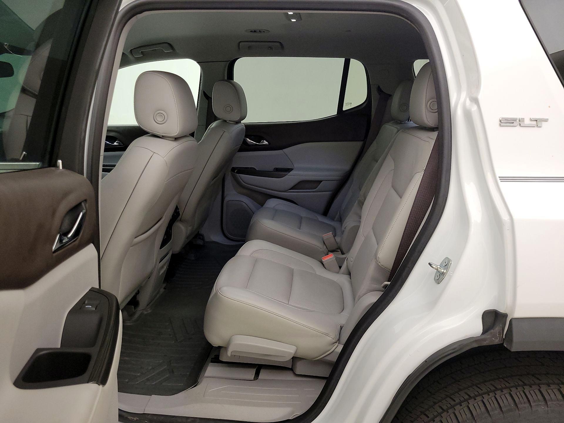 Thumbnail: 2017 GMC Acadia - 19