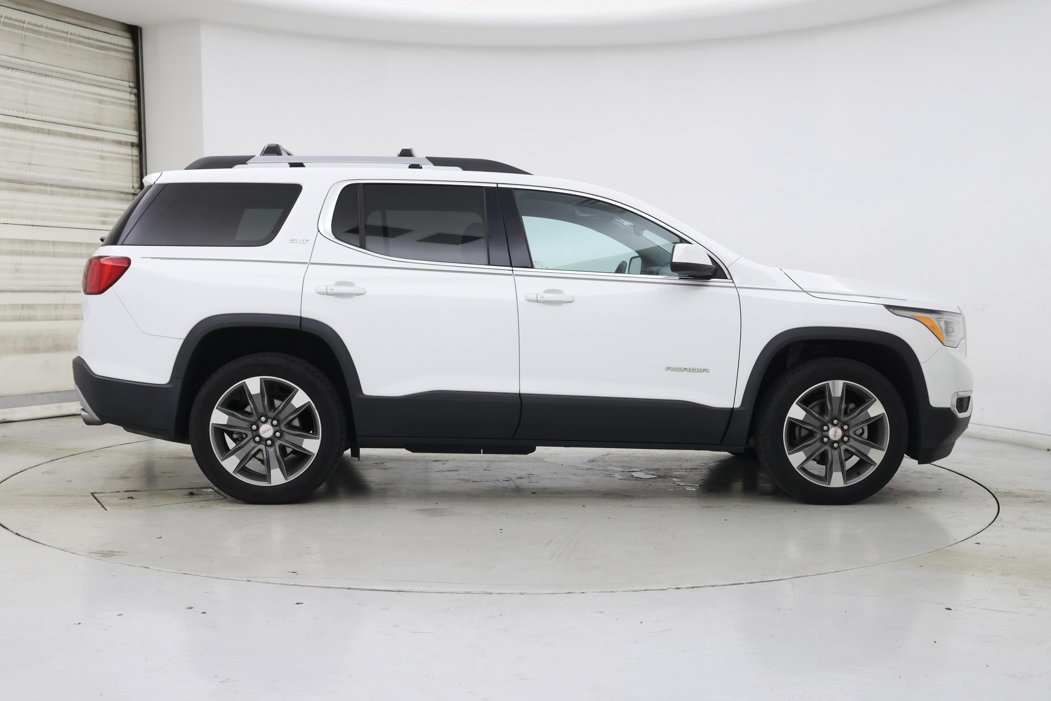 Thumbnail: 2017 GMC Acadia - 7