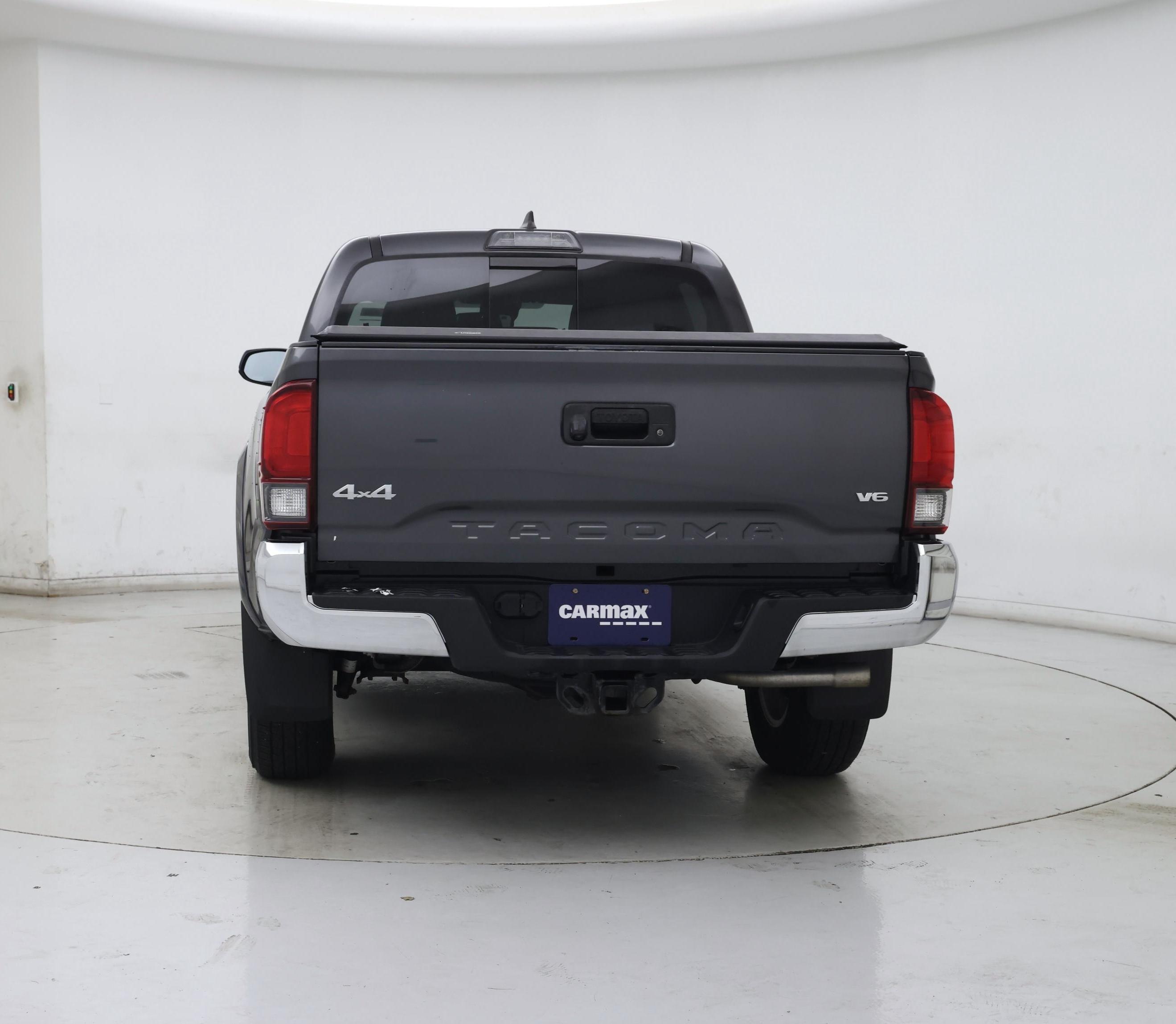 Thumbnail: 2019 Toyota Tacoma - 6