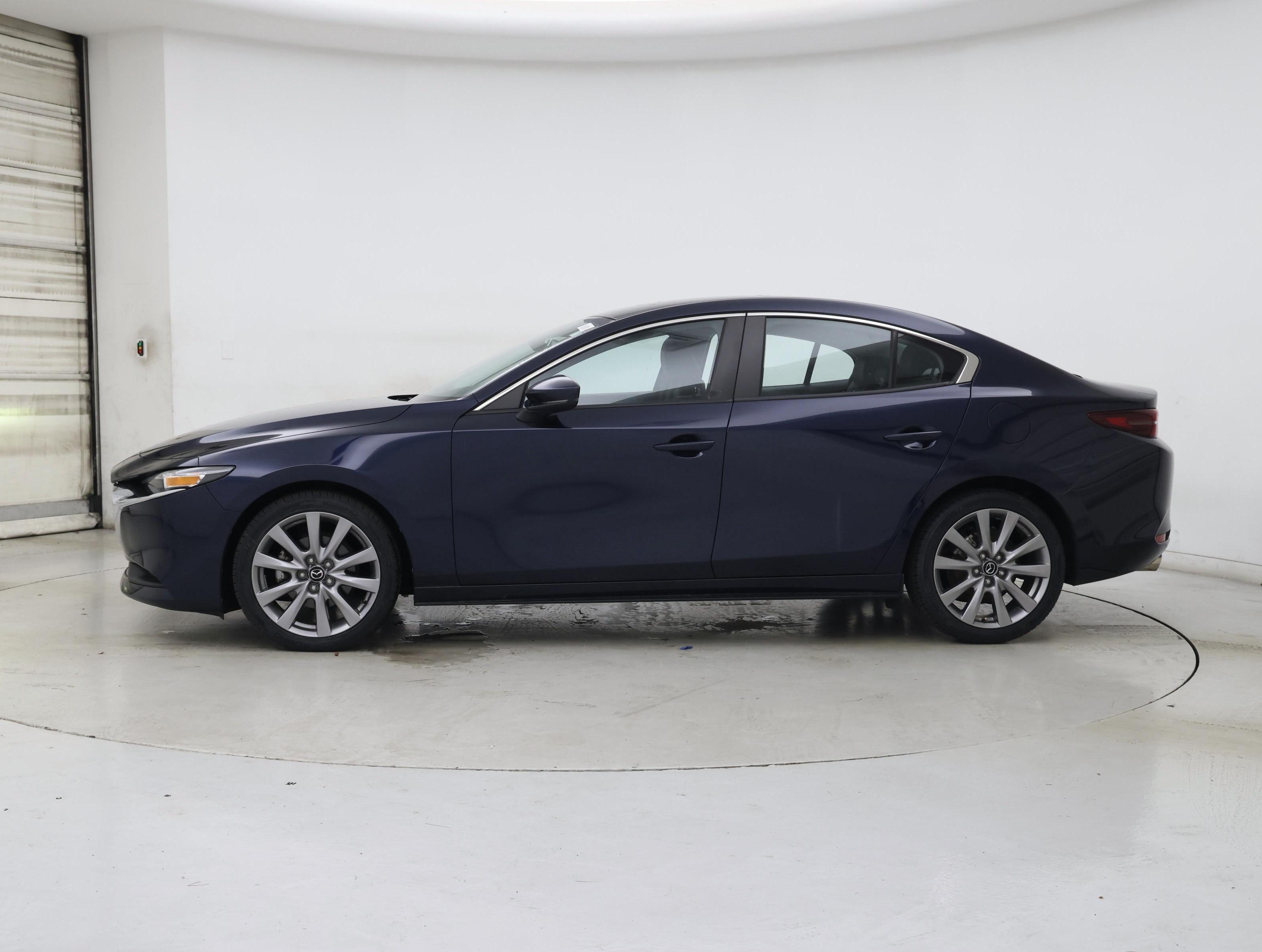 Thumbnail: 2021 Mazda Mazda3 - 3