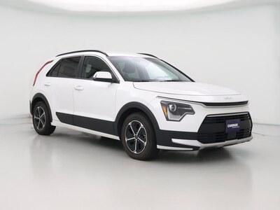 White 2023 Kia Niro Plug in Hybrid EX