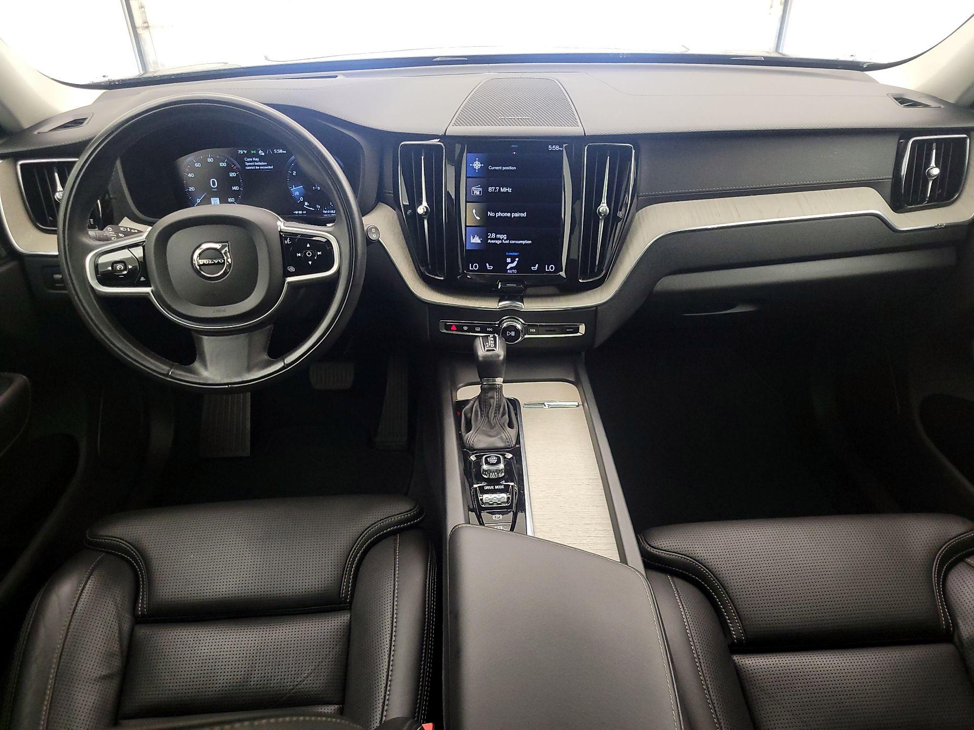 Thumbnail: 2021 Volvo XC60 - 9