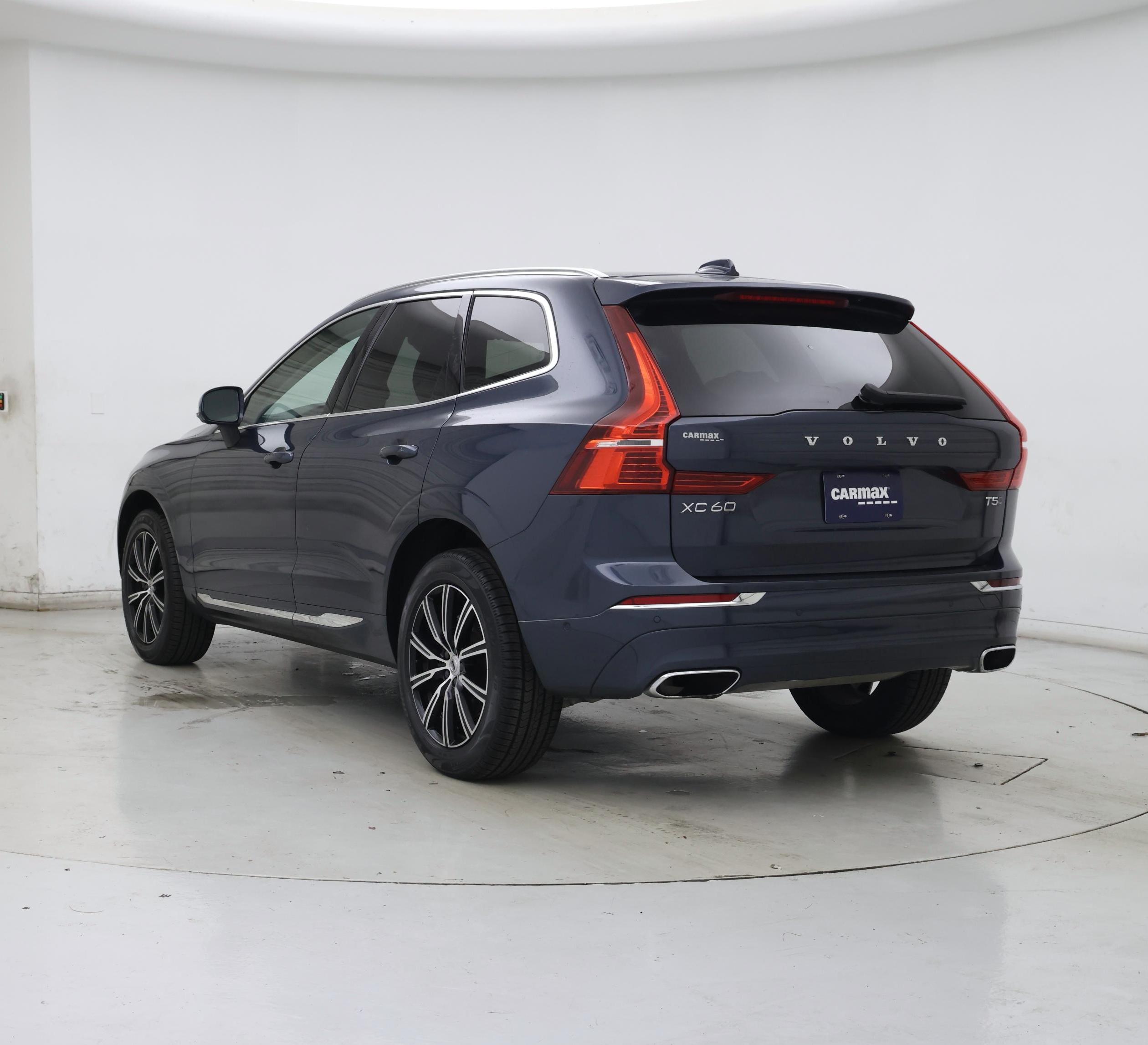 Thumbnail: 2021 Volvo XC60 - 2