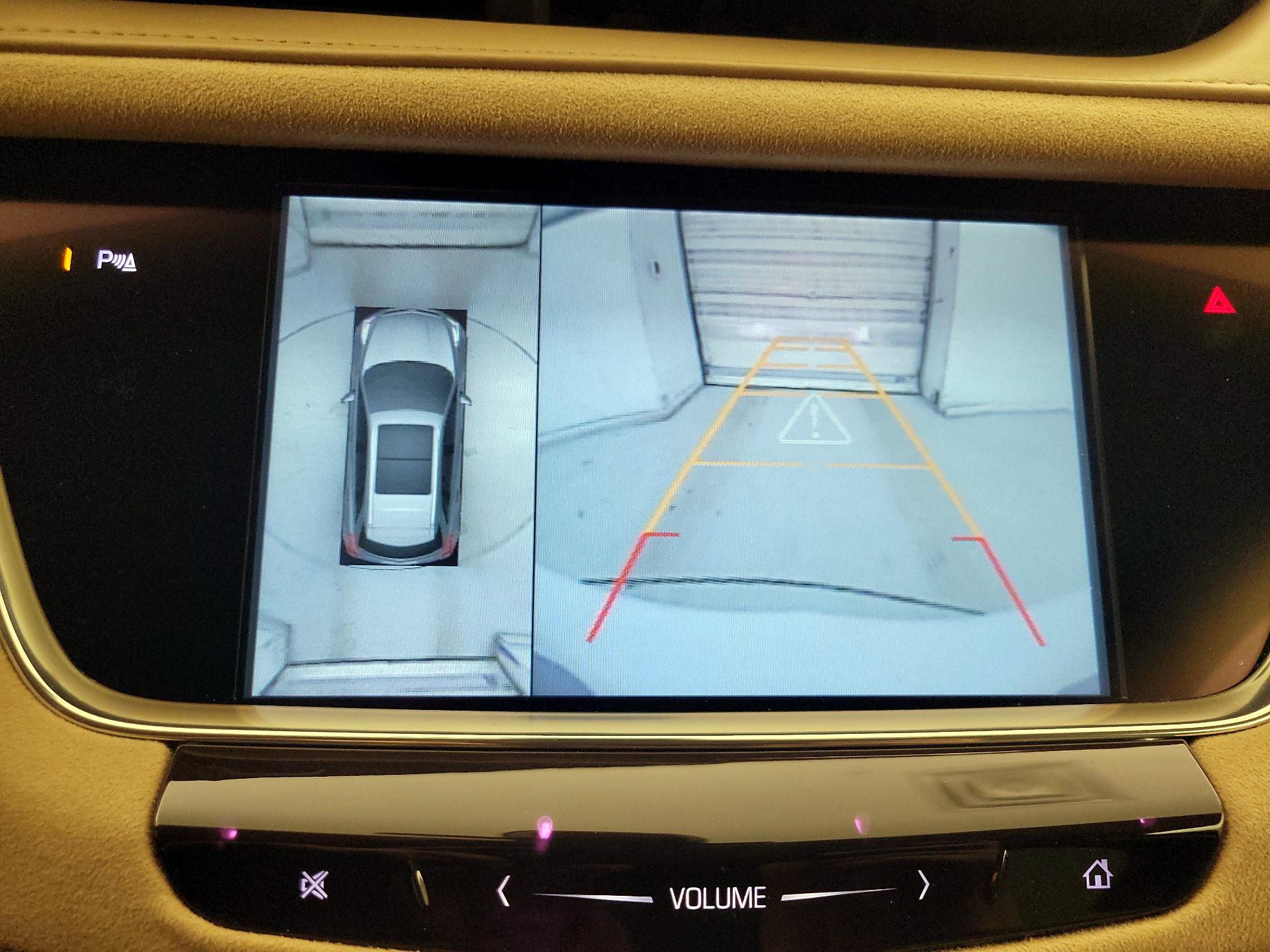 Thumbnail: 2017 Cadillac XT5 - 15