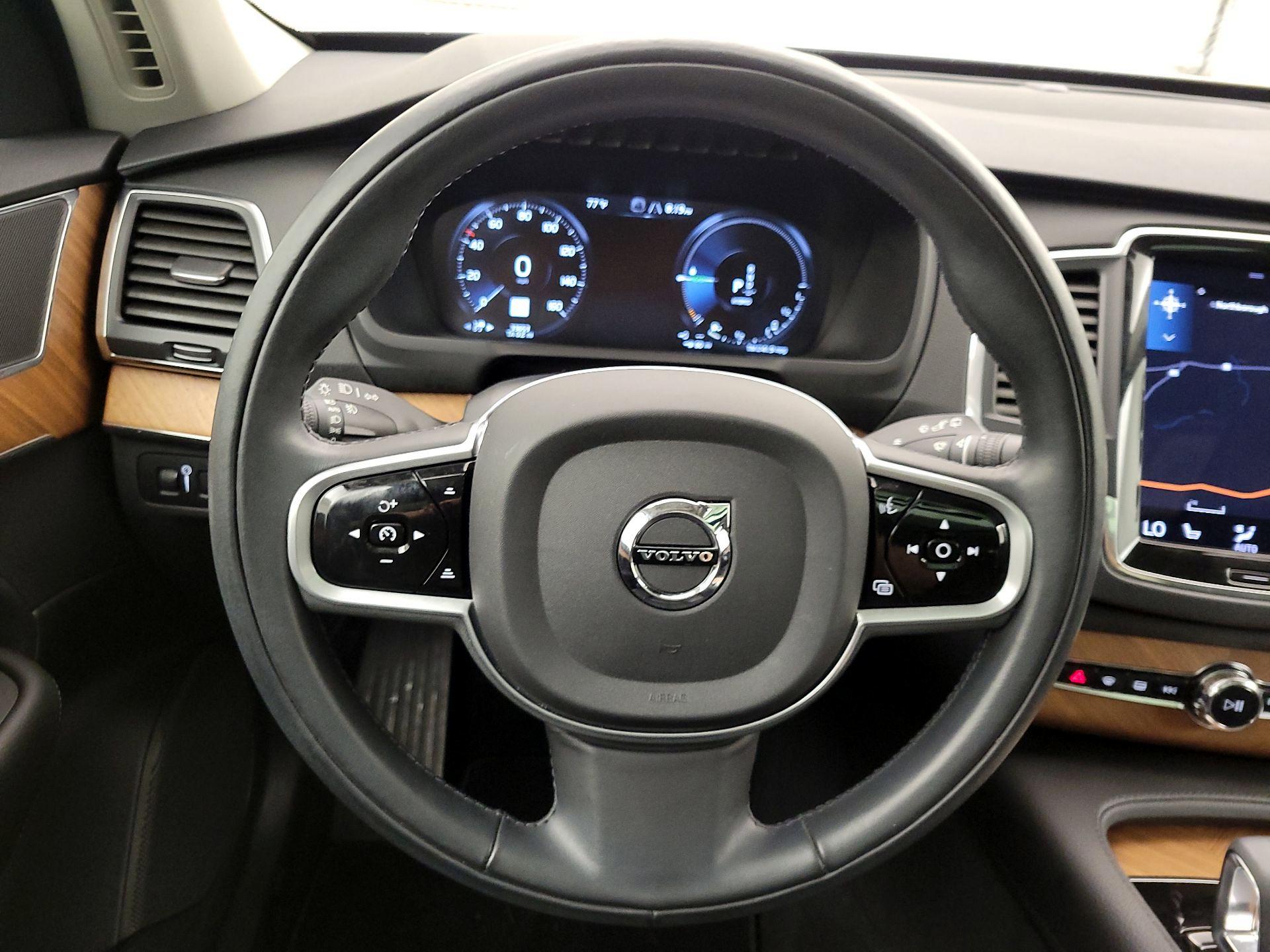 Thumbnail: 2022 Volvo XC90 - 10