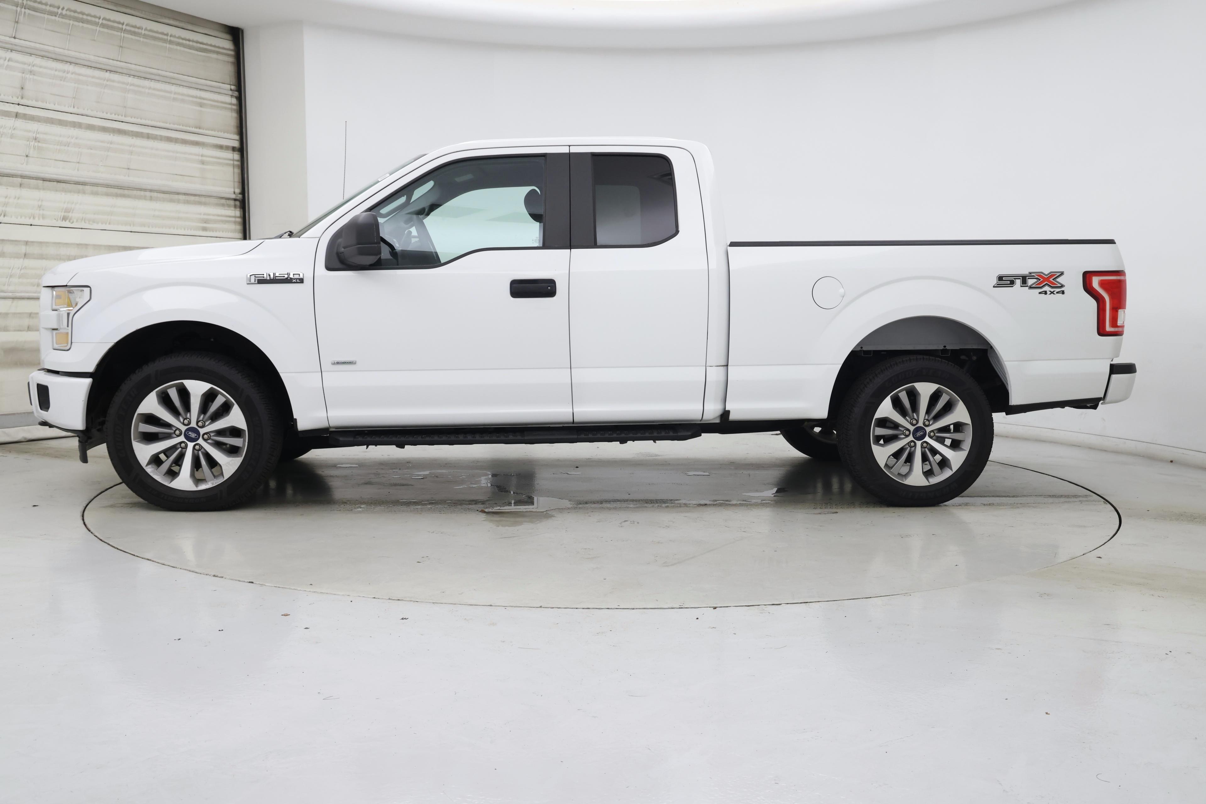 Thumbnail: 2017 Ford F-150 - 3