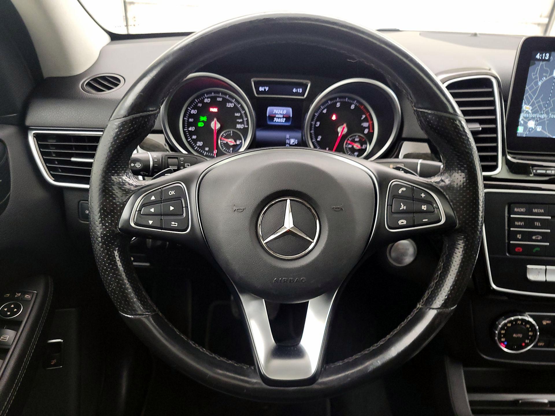 Thumbnail: 2016 Mercedes-Benz GLE - 10