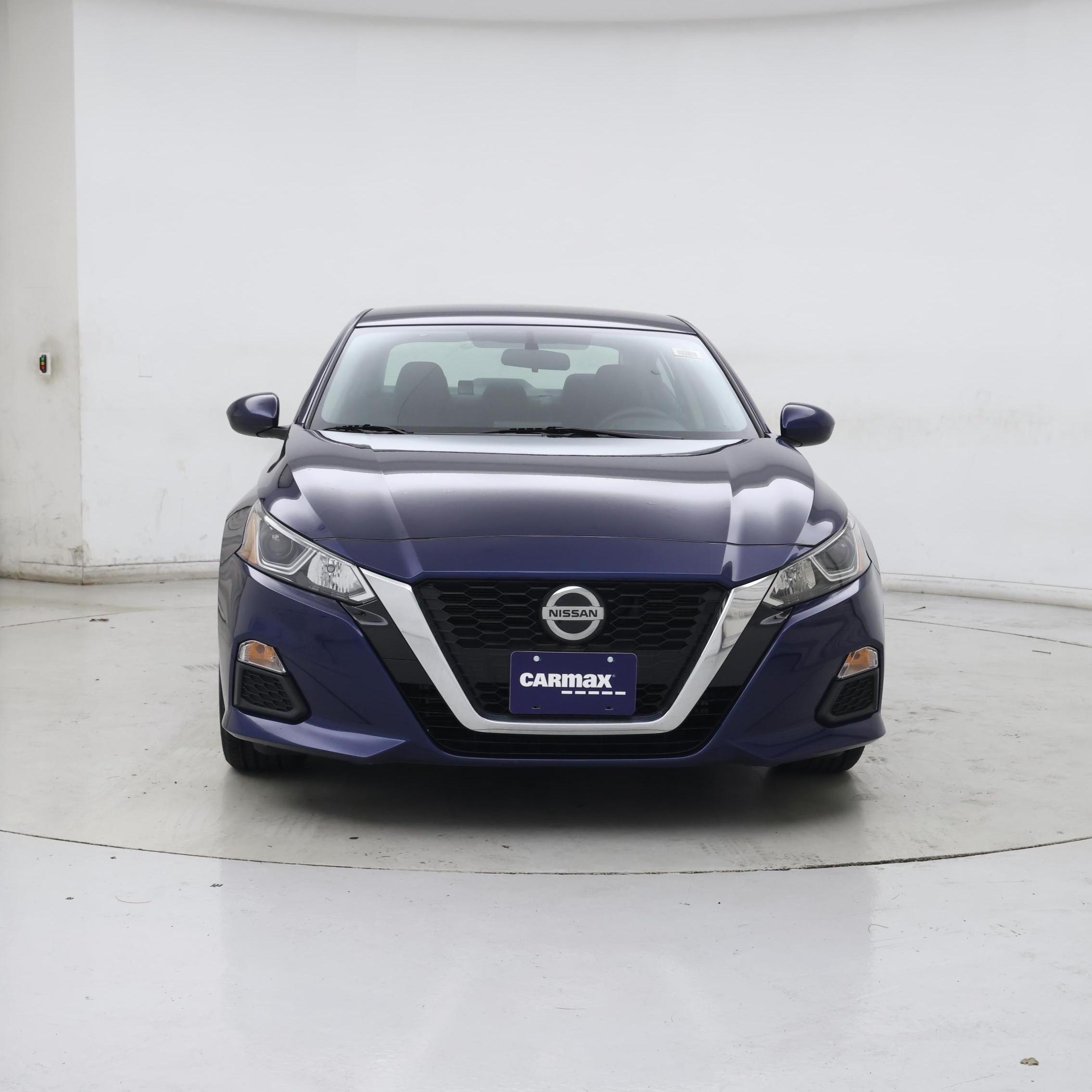 Thumbnail: 2019 Nissan Altima - 5