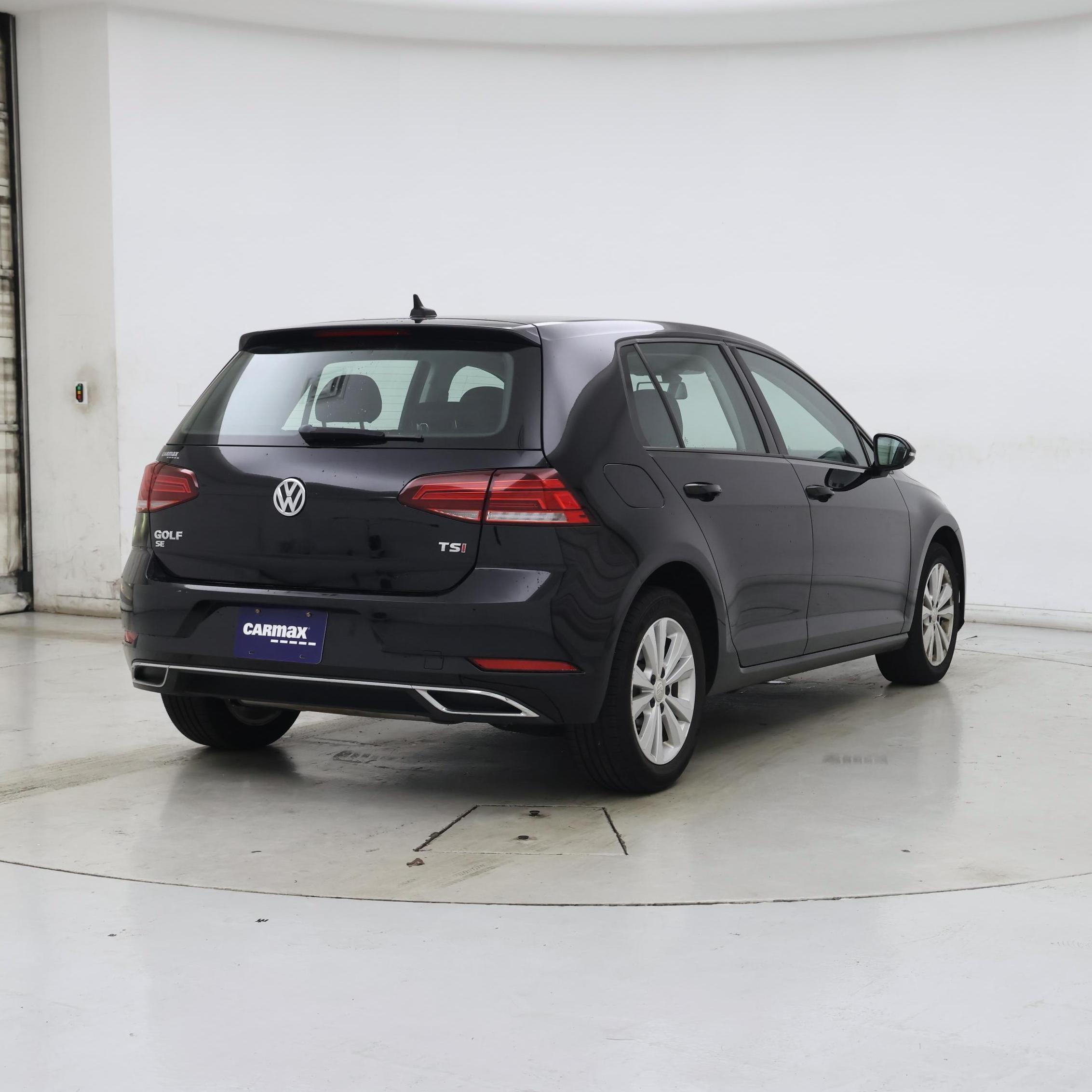 Thumbnail: 2018 Volkswagen Golf - 8