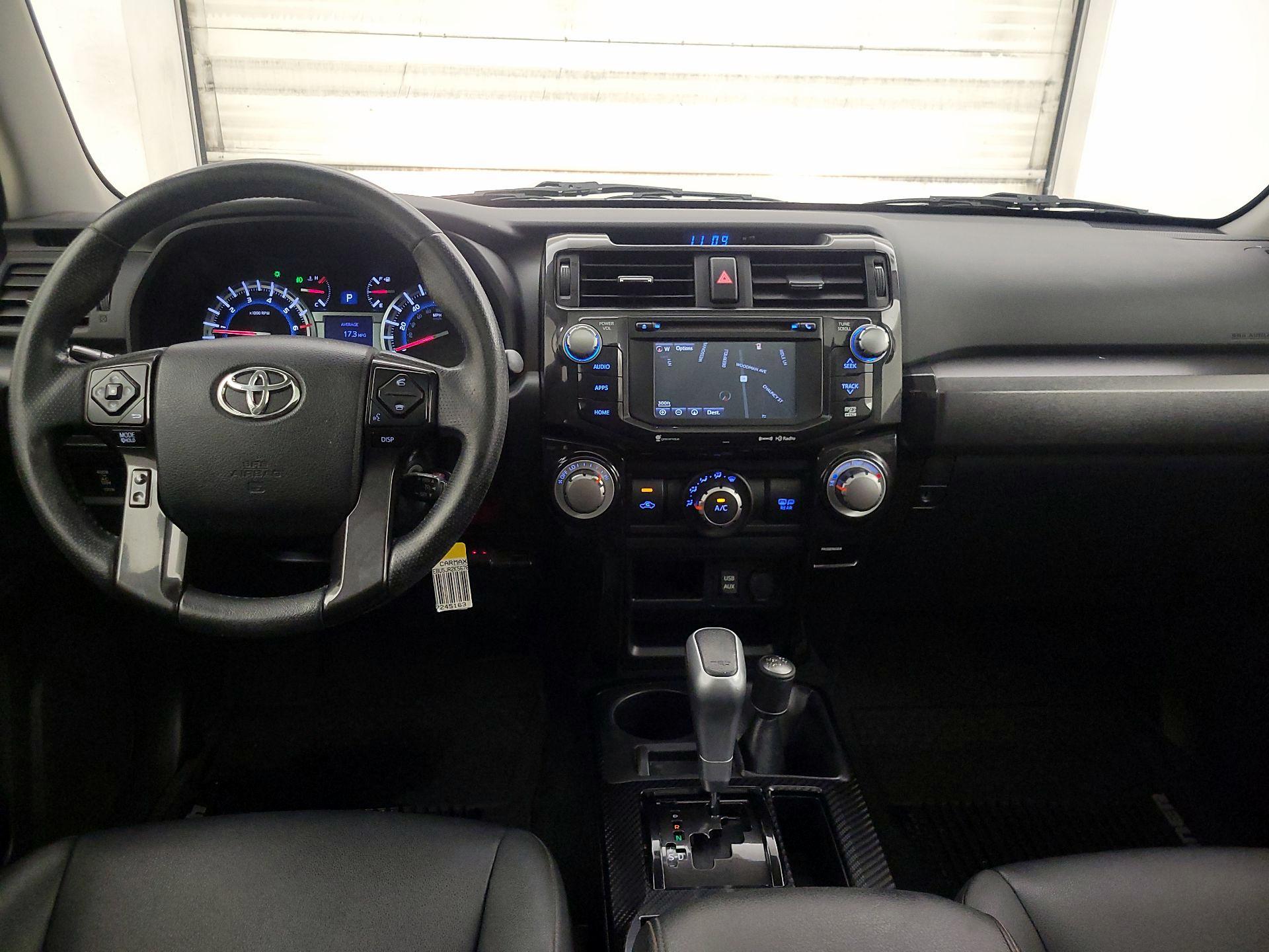 Thumbnail: 2019 Toyota 4Runner - 9