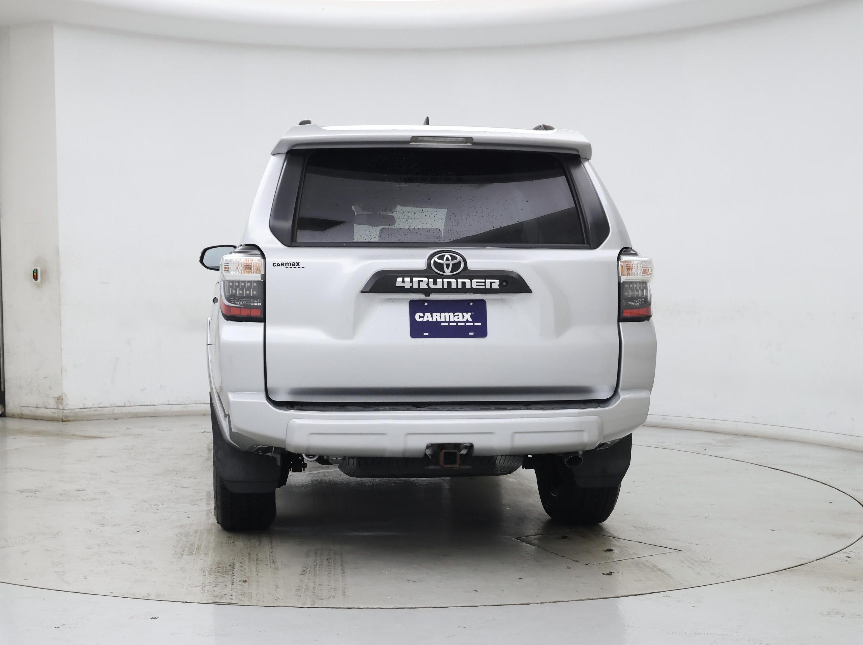 Thumbnail: 2019 Toyota 4Runner - 6