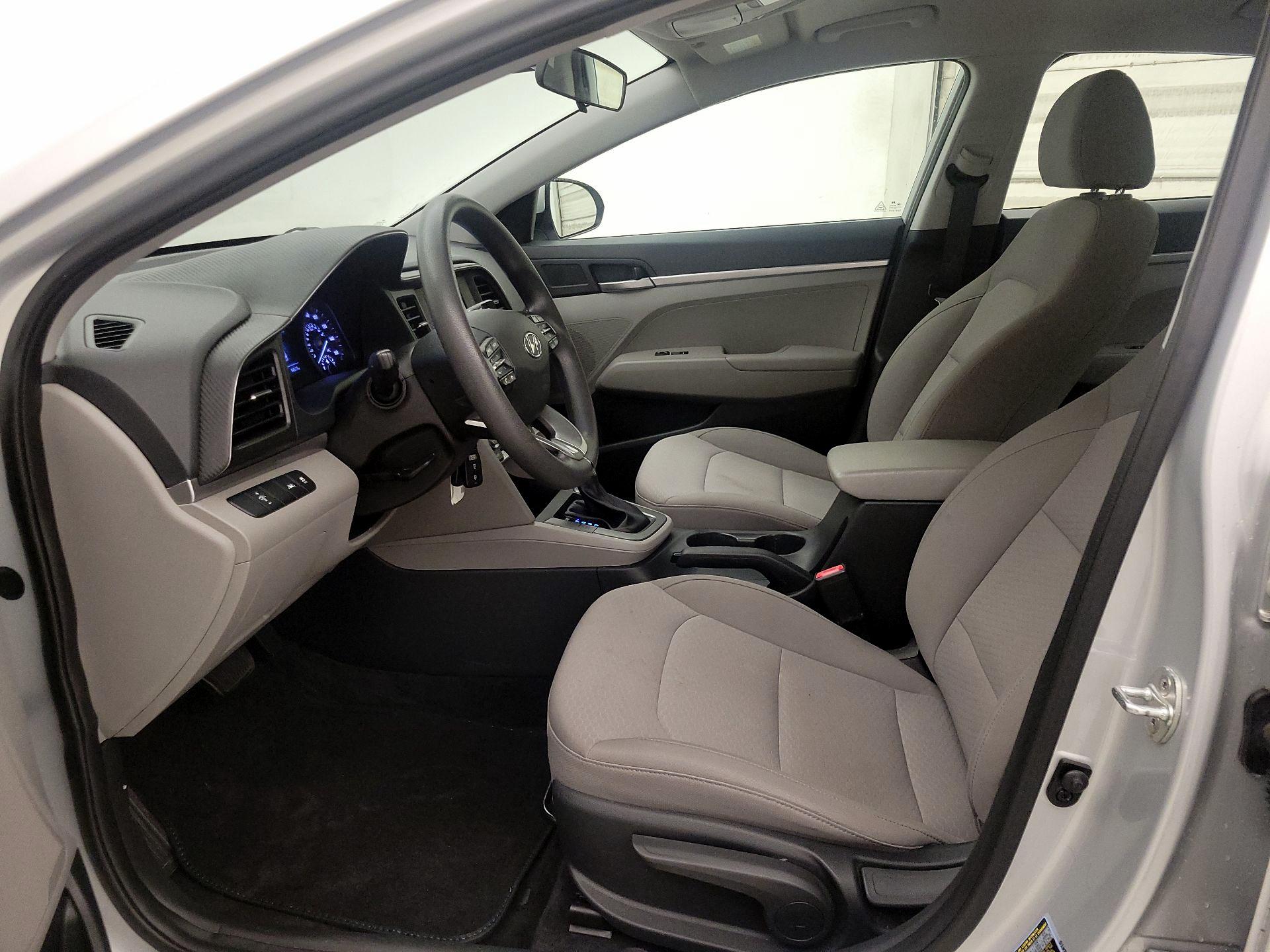 Thumbnail: 2020 Hyundai Elantra - 11