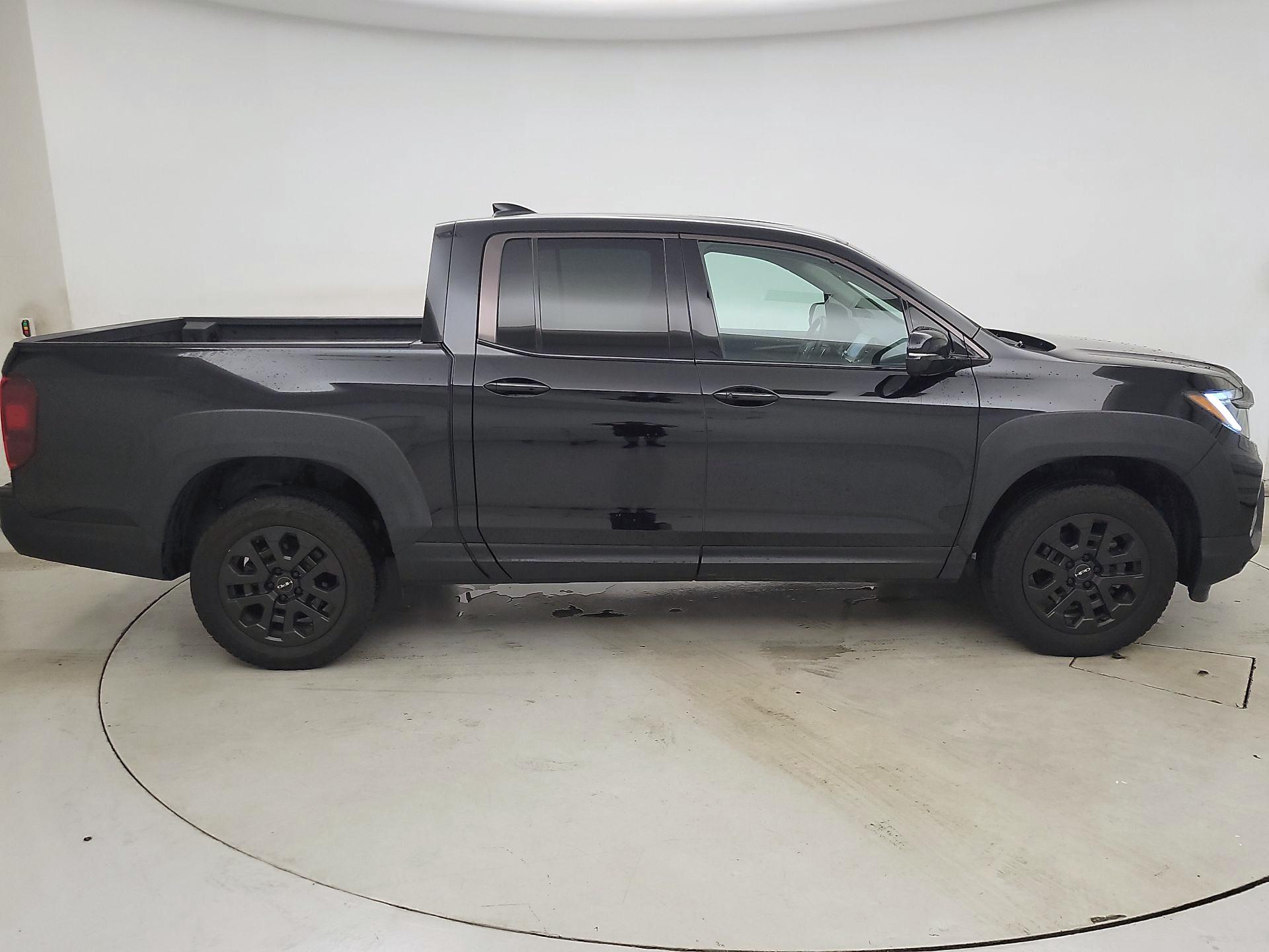 Thumbnail: 2022 Honda Ridgeline - 4