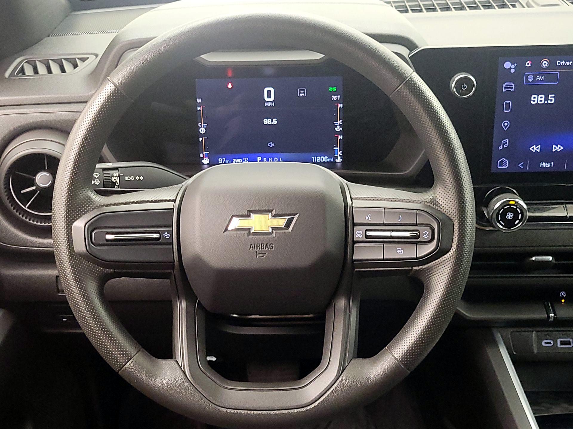 Thumbnail: 2023 Chevrolet Colorado - 10