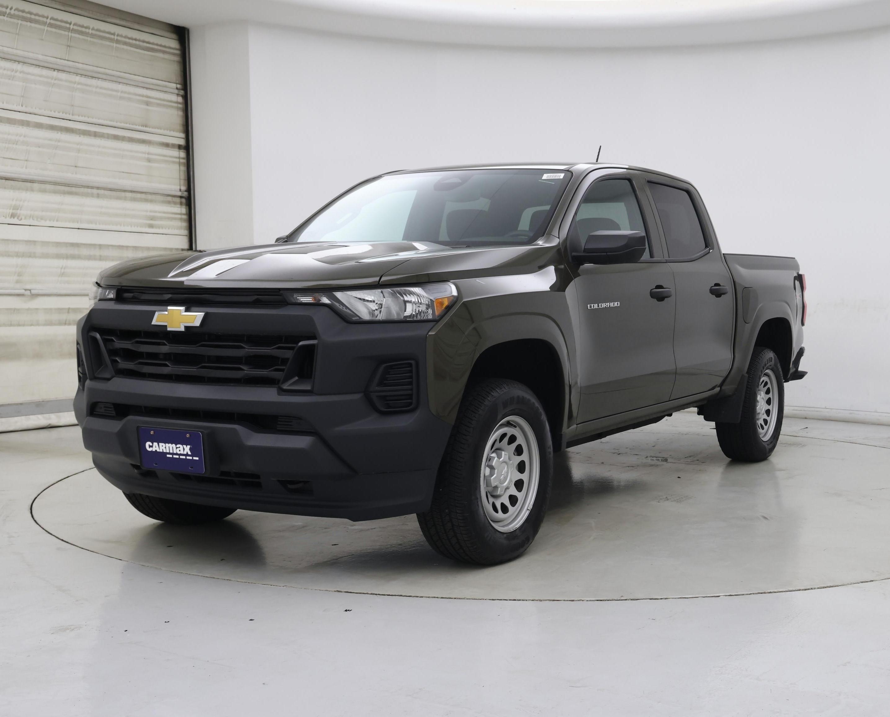 Thumbnail: 2023 Chevrolet Colorado - 4