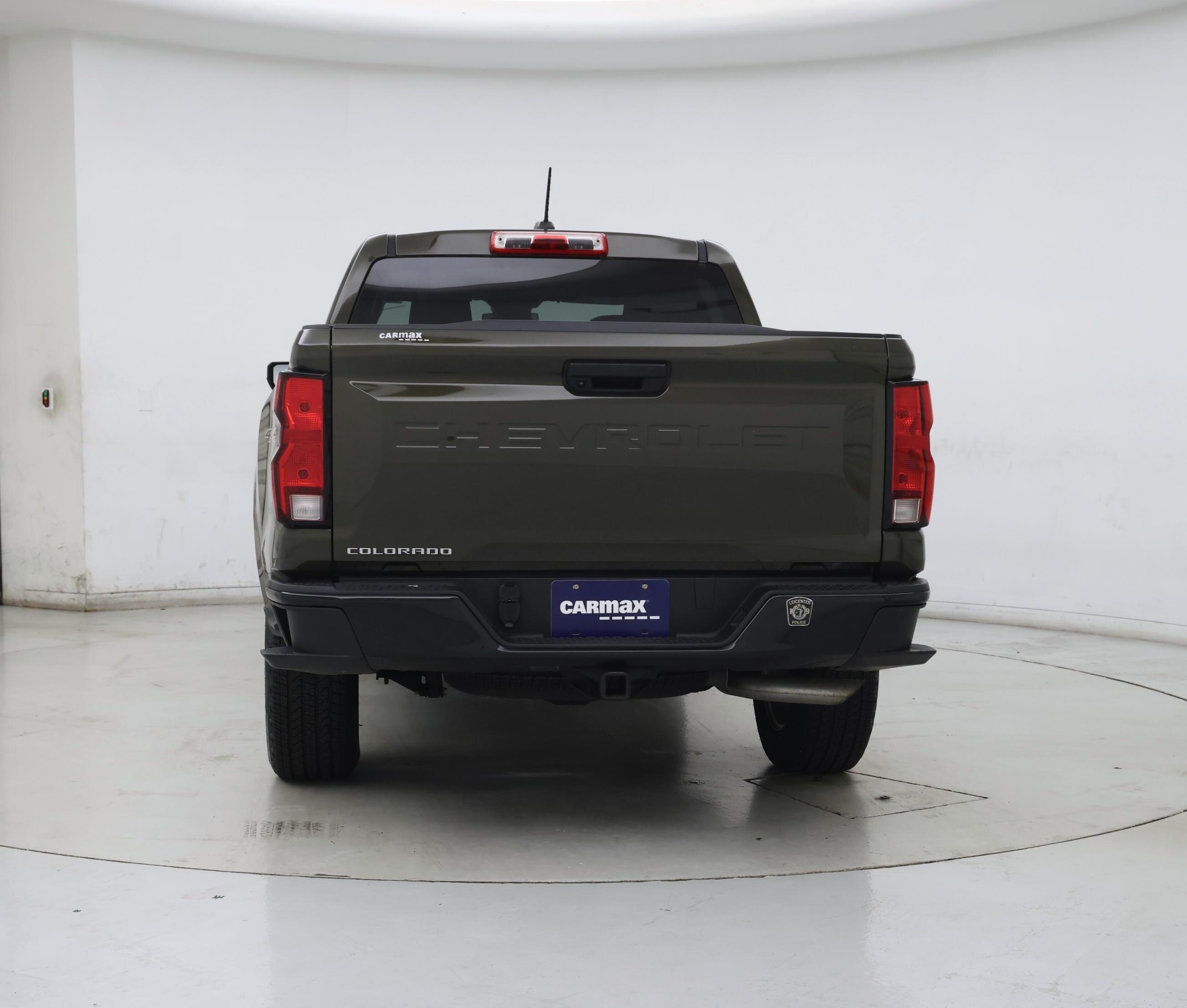 Thumbnail: 2023 Chevrolet Colorado - 6