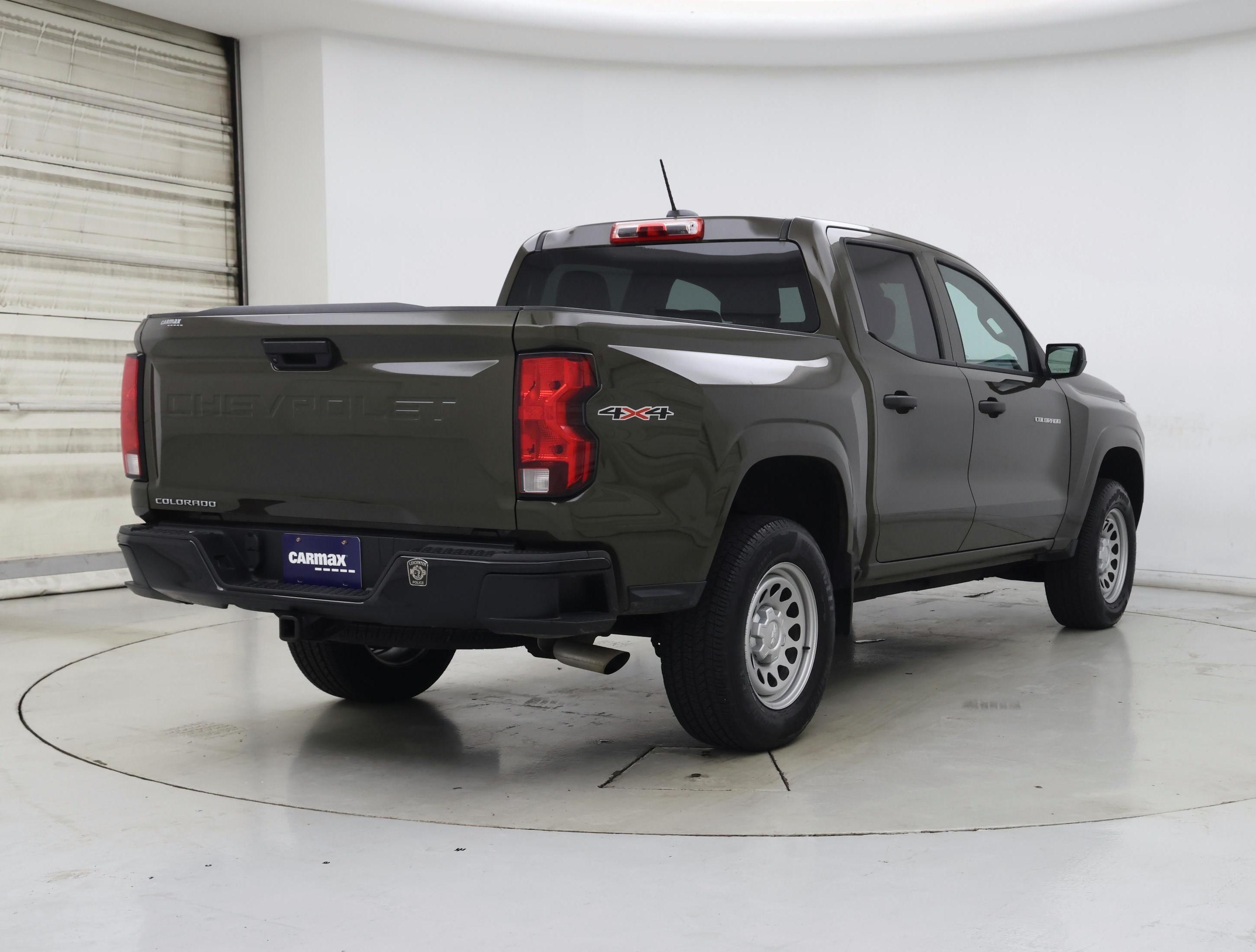 Thumbnail: 2023 Chevrolet Colorado - 8
