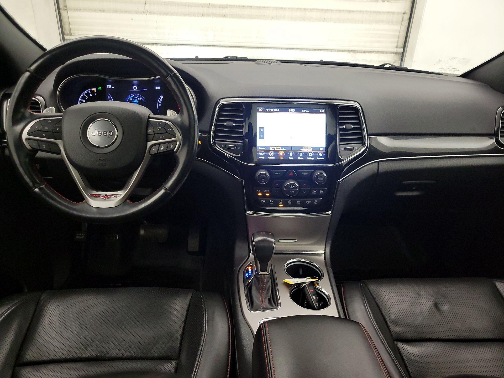 Thumbnail: 2020 Jeep Grand Cherokee - 9