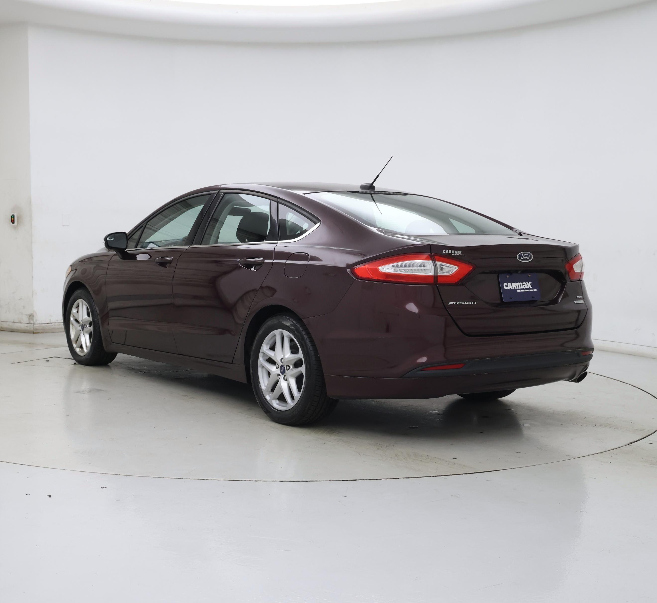 Thumbnail: 2013 Ford Fusion - 2