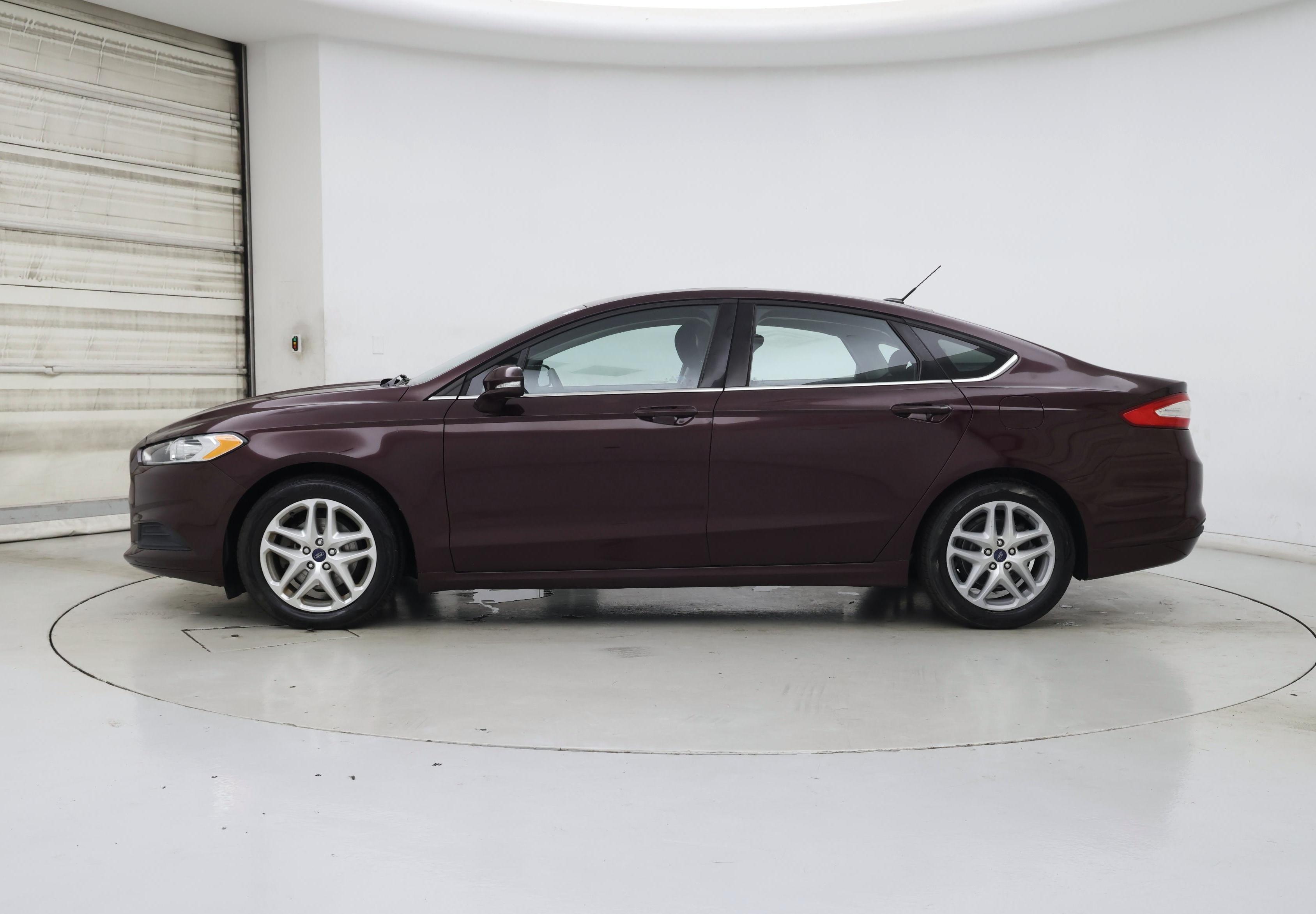 Thumbnail: 2013 Ford Fusion - 3