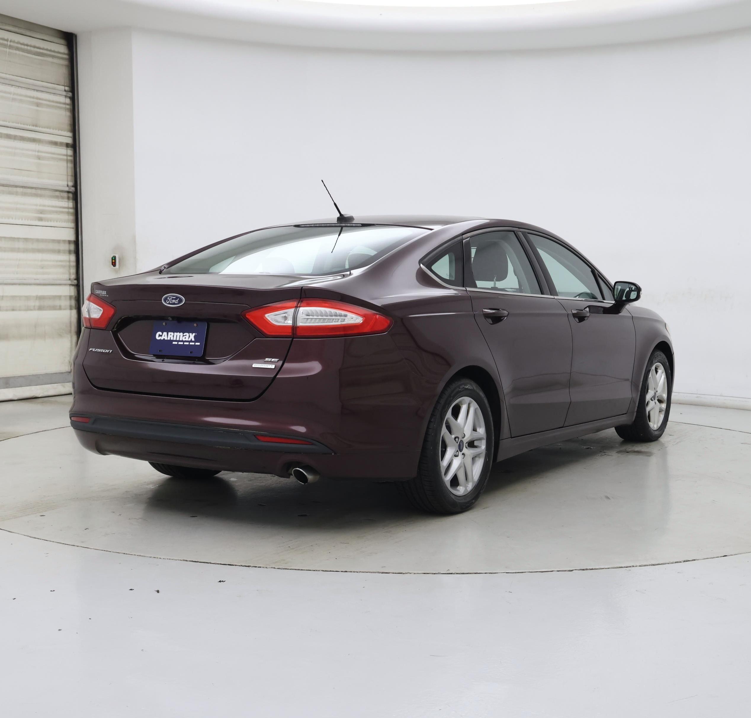 Thumbnail: 2013 Ford Fusion - 8