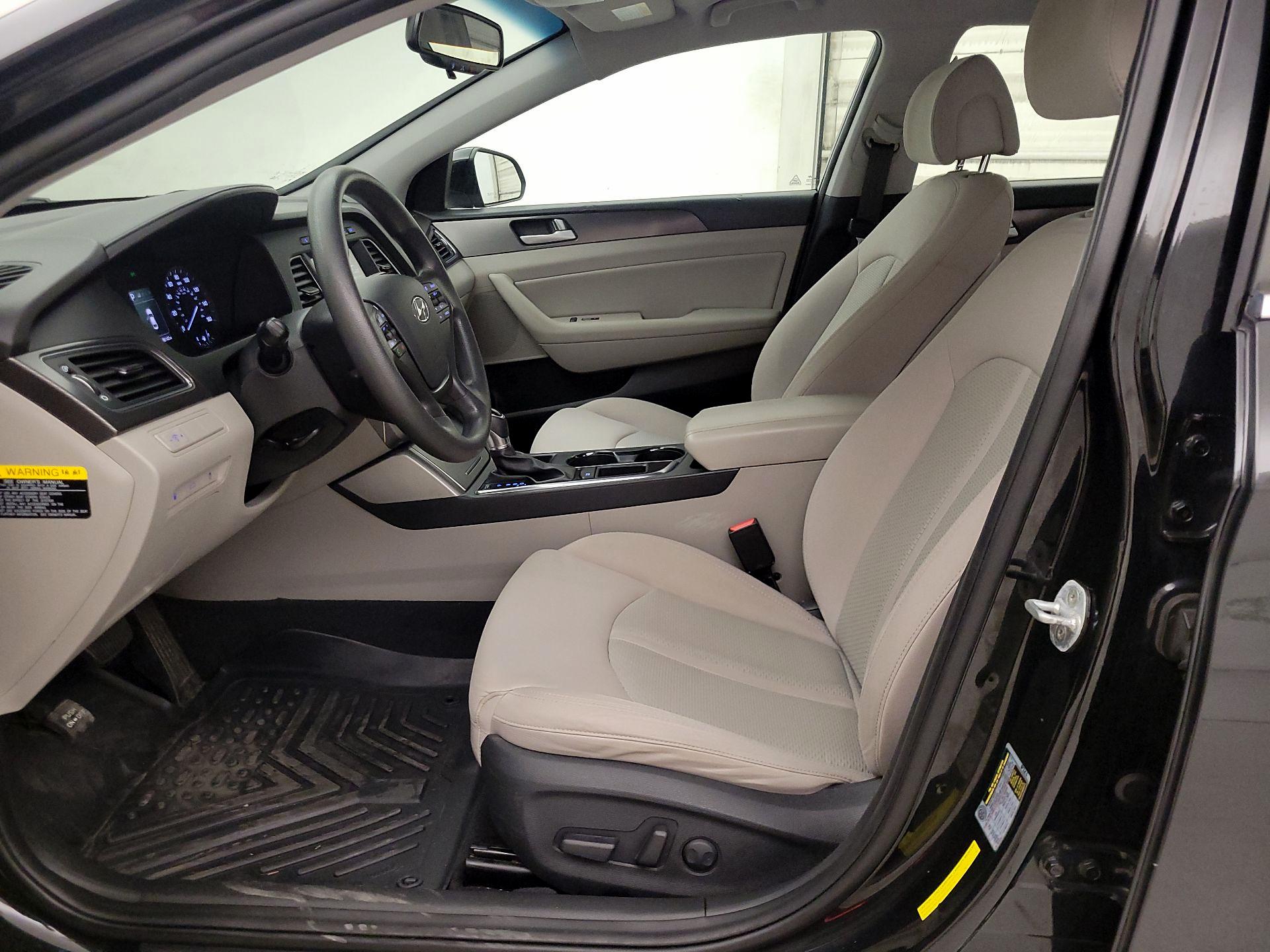 Thumbnail: 2017 Hyundai Sonata - 11