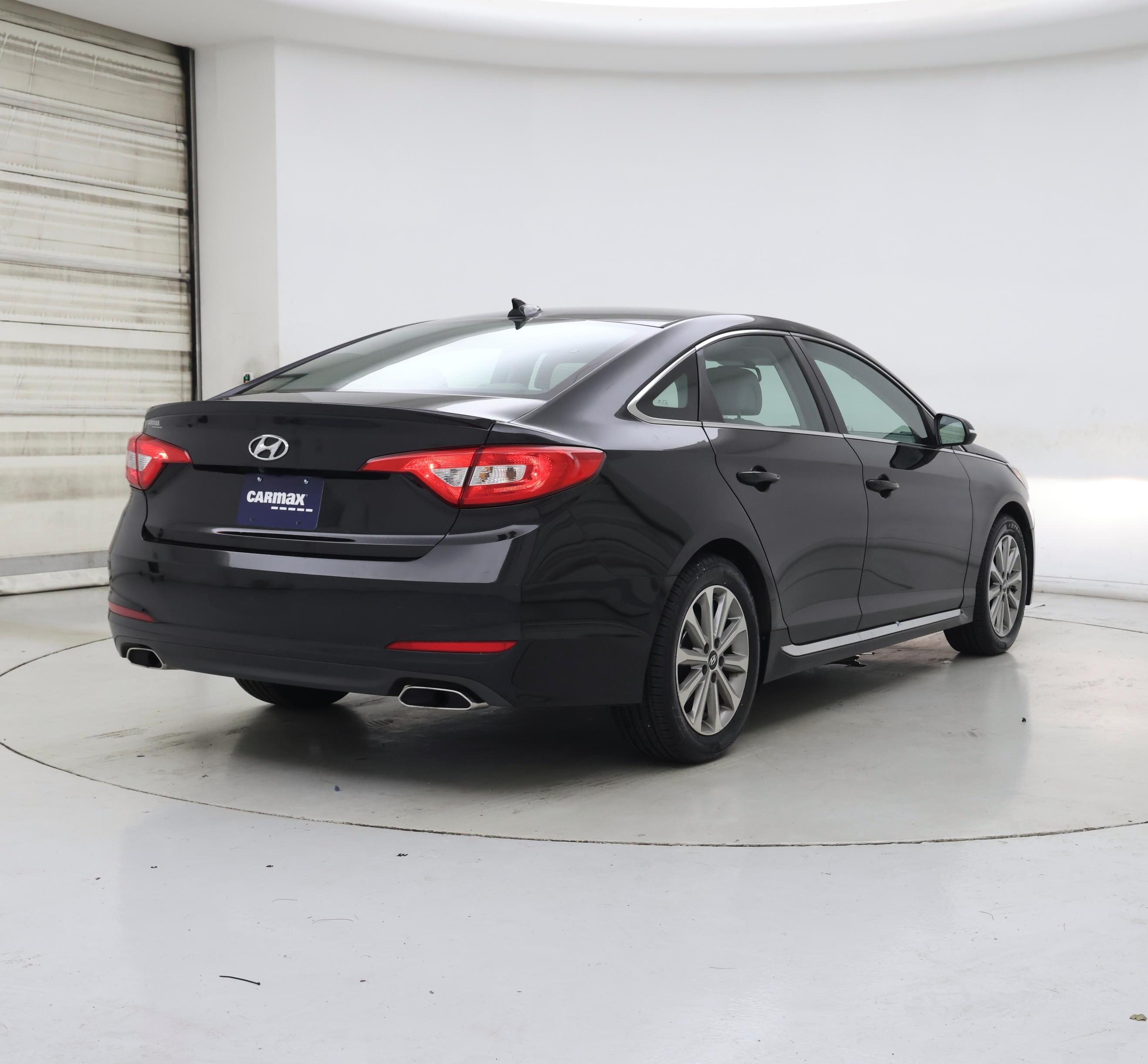 Thumbnail: 2017 Hyundai Sonata - 8