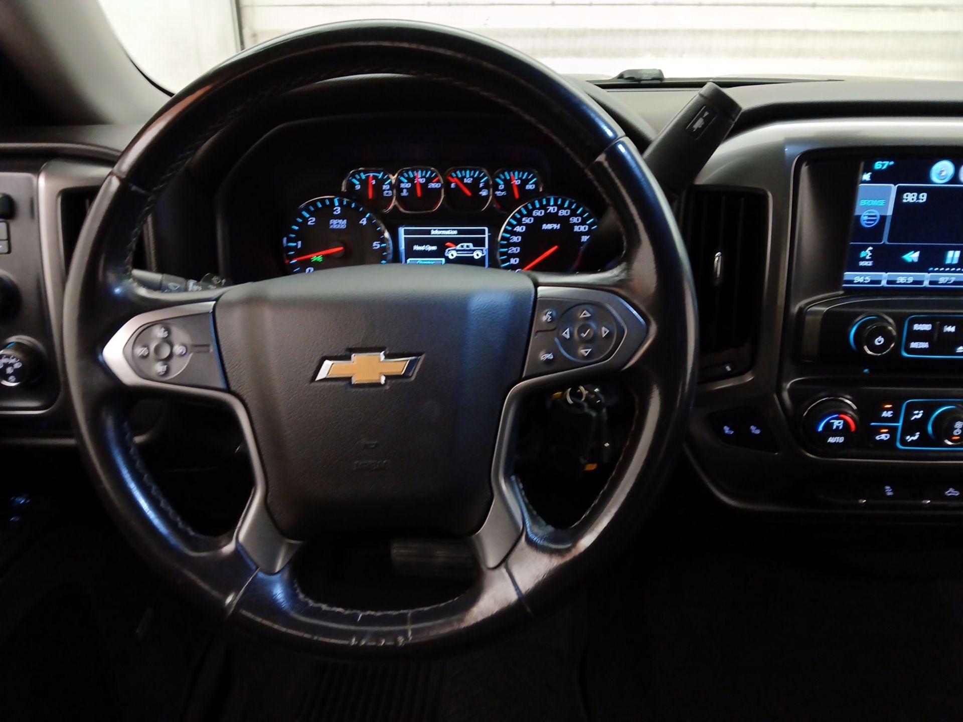 Thumbnail: 2015 Chevrolet Silverado 1500 - 10