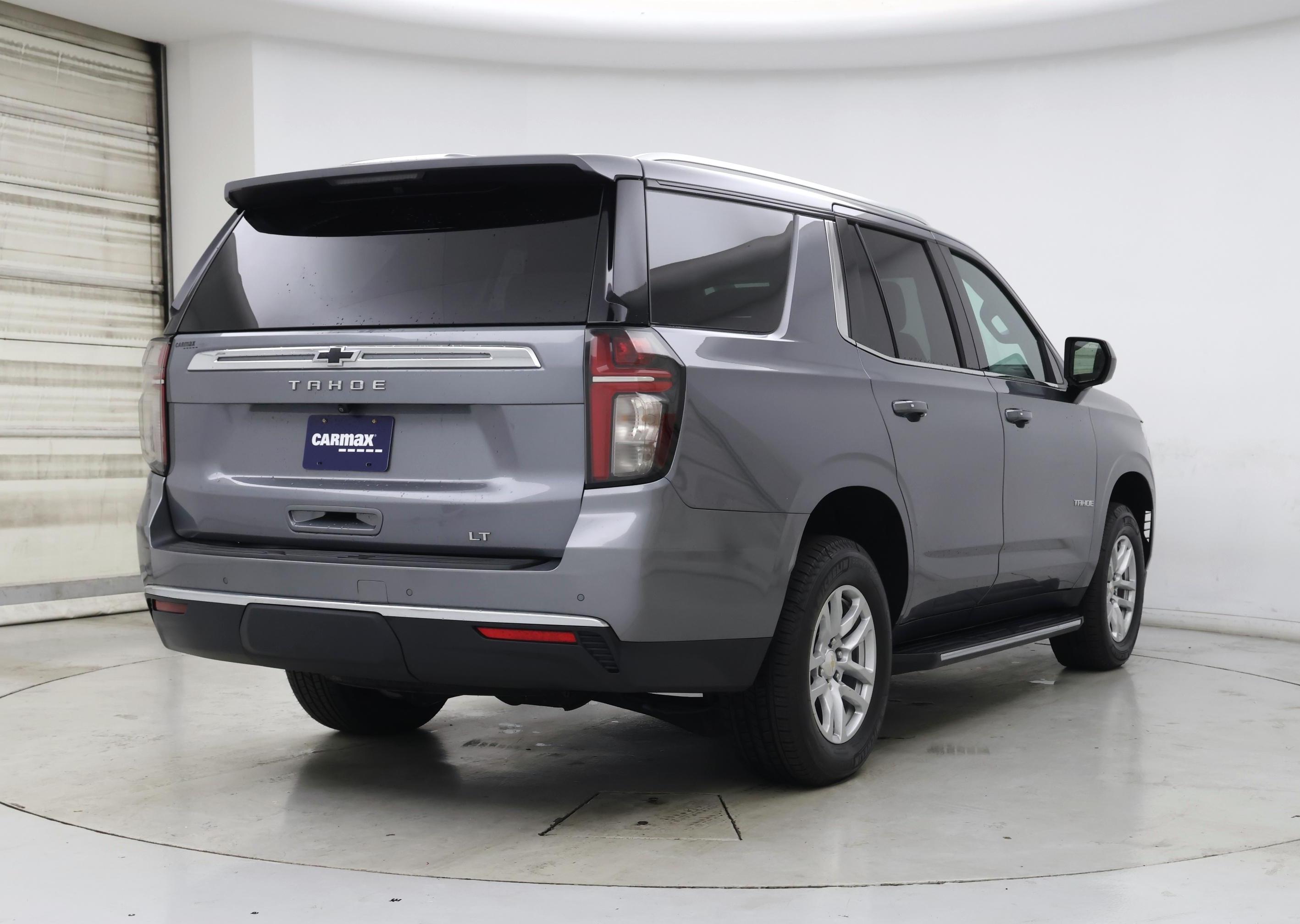 Thumbnail: 2022 Chevrolet Tahoe - 8
