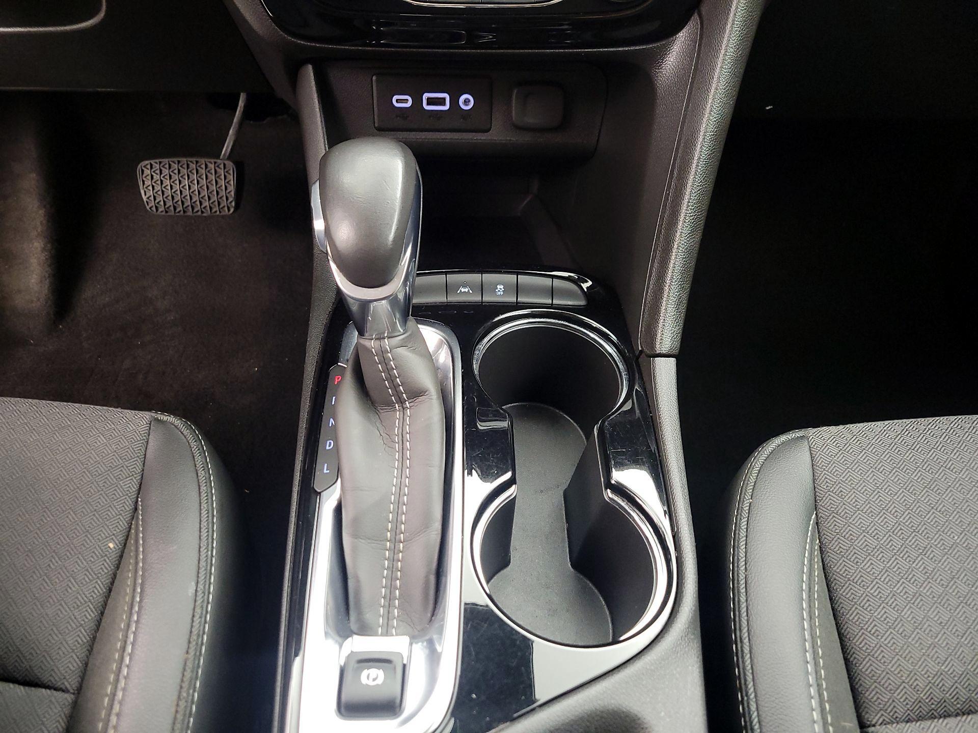 Thumbnail: 2021 Buick Encore GX - 17