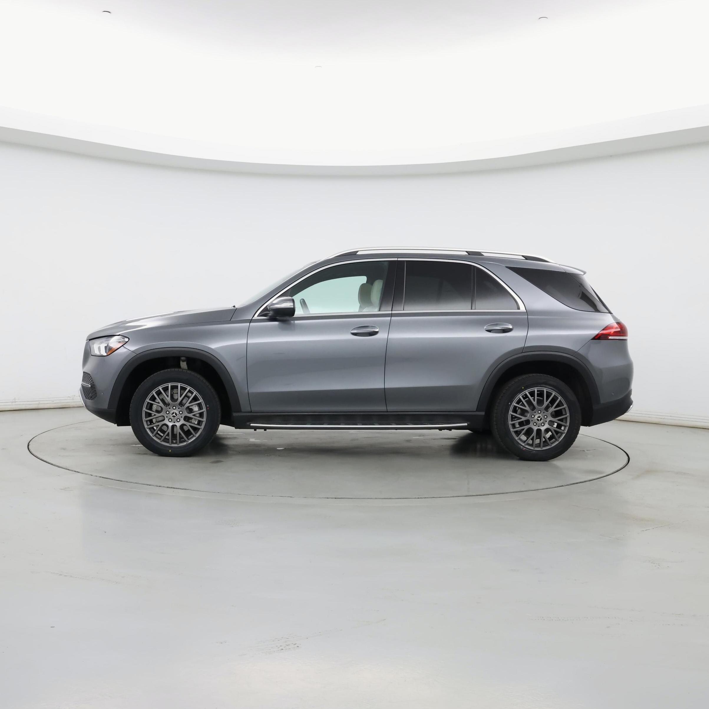 Thumbnail: 2021 Mercedes-Benz GLE - 3