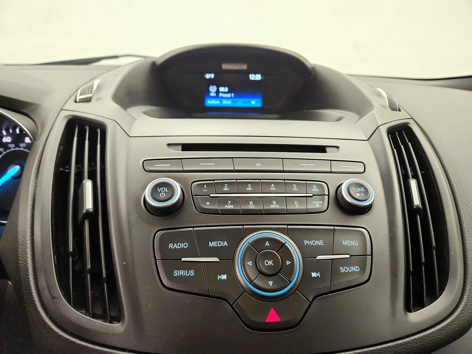 Thumbnail: 2017 Ford Escape - 15