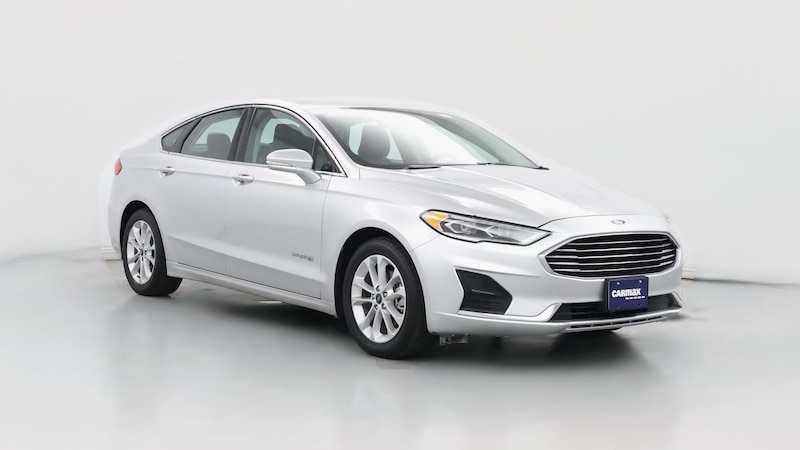 2019 Ford Fusion SEL Hero Image