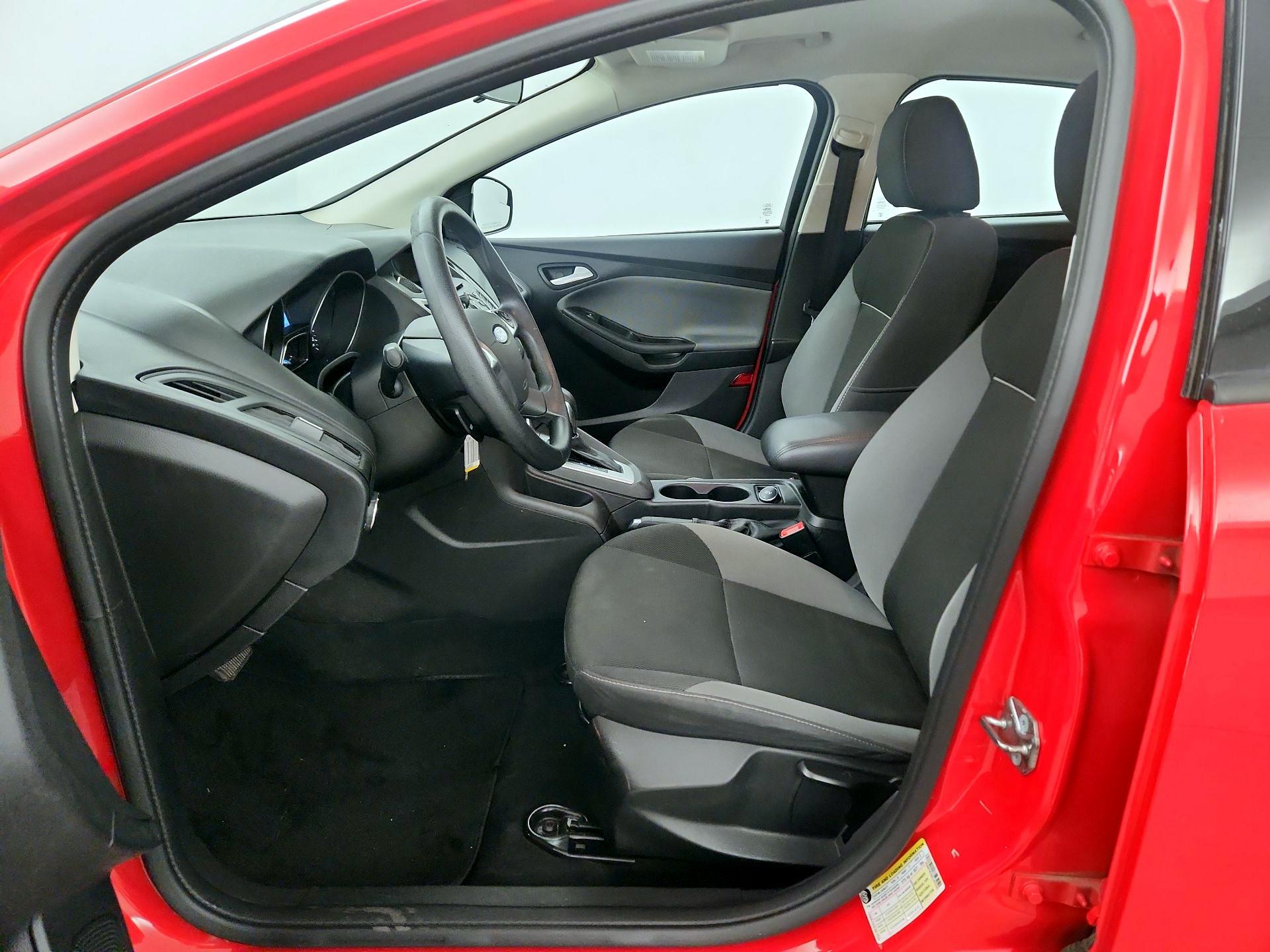 Thumbnail: 2014 Ford Focus - 11