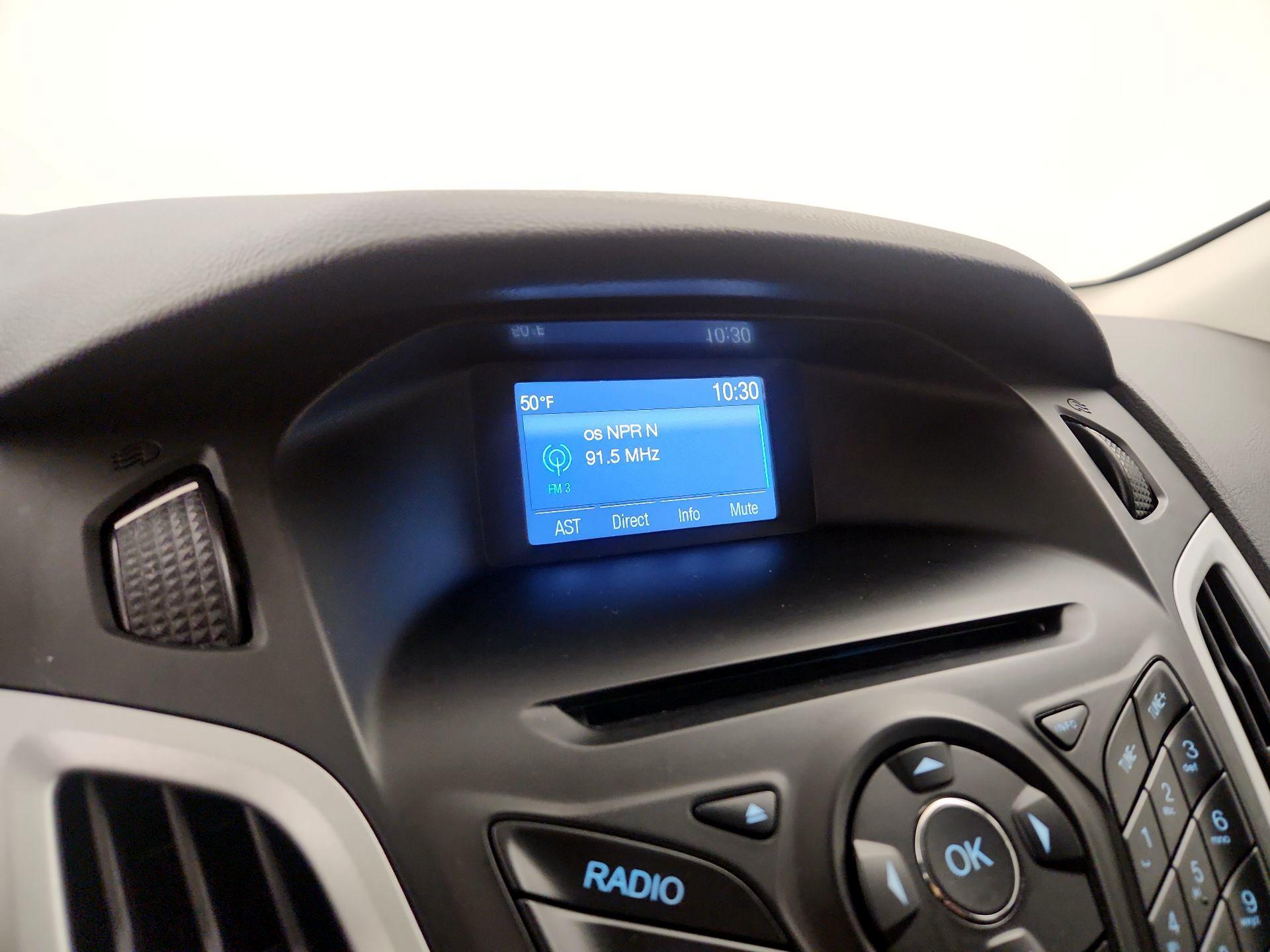 Thumbnail: 2014 Ford Focus - 14