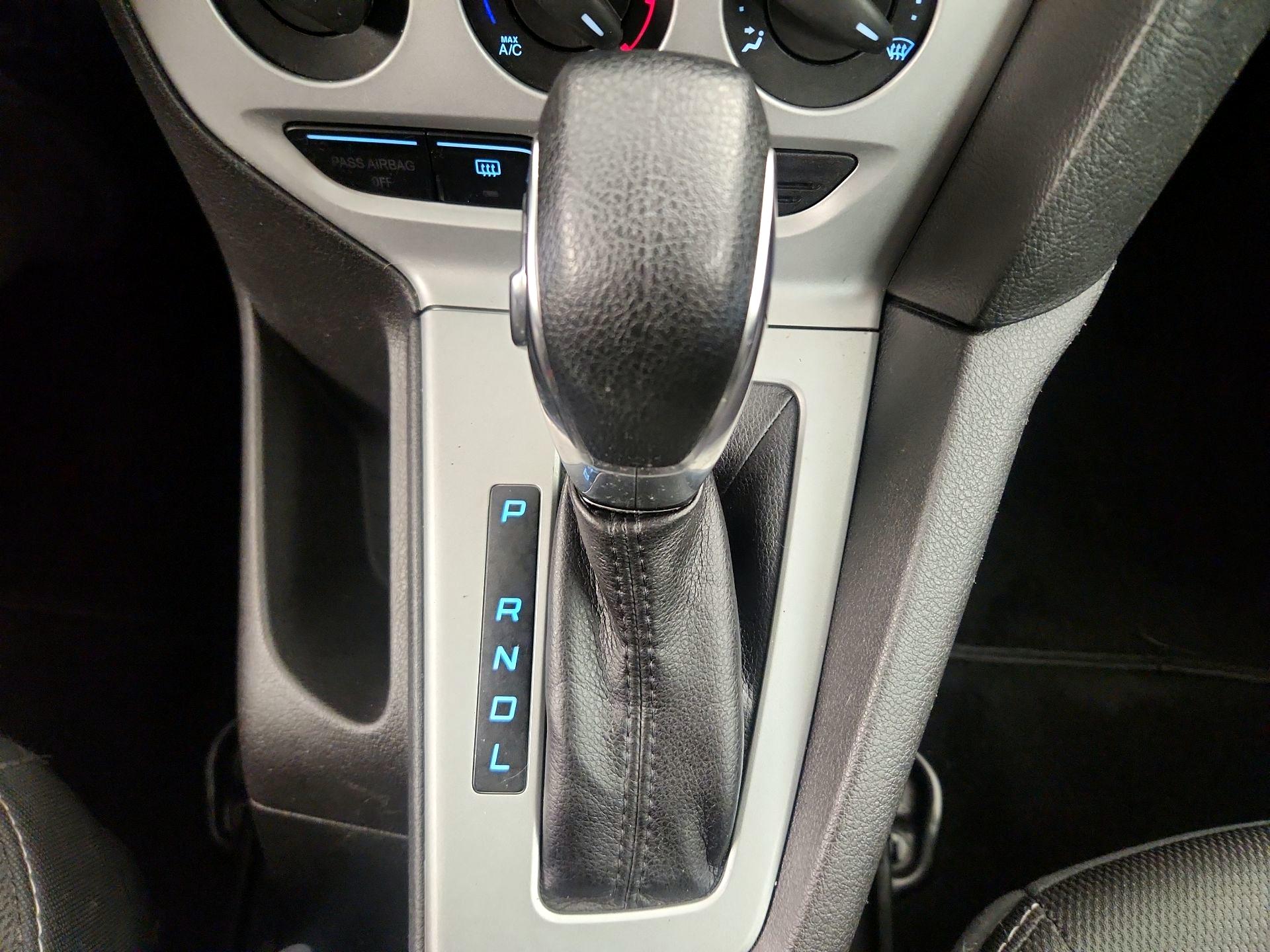 Thumbnail: 2014 Ford Focus - 16